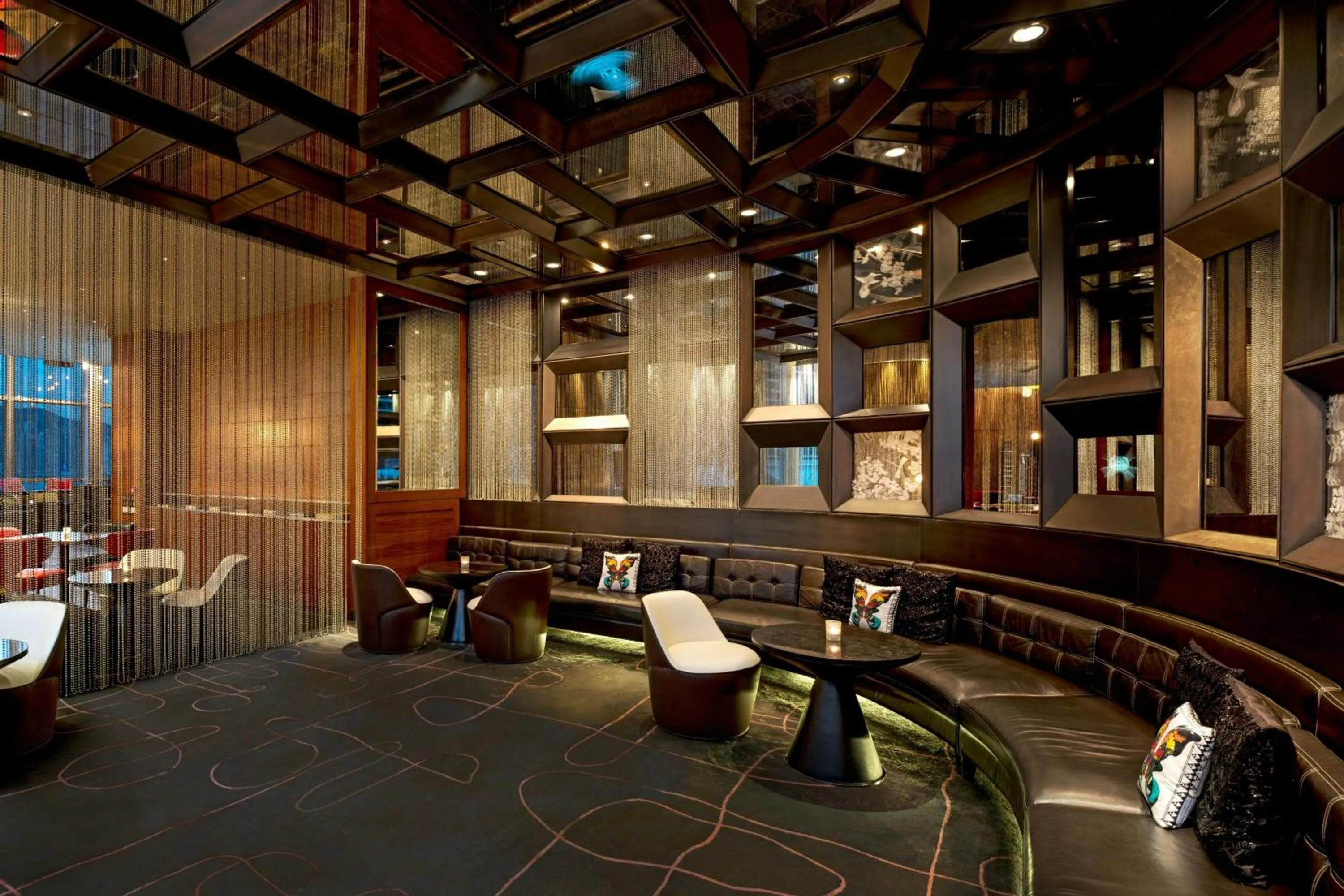 Lounge or bar in W Hong Kong