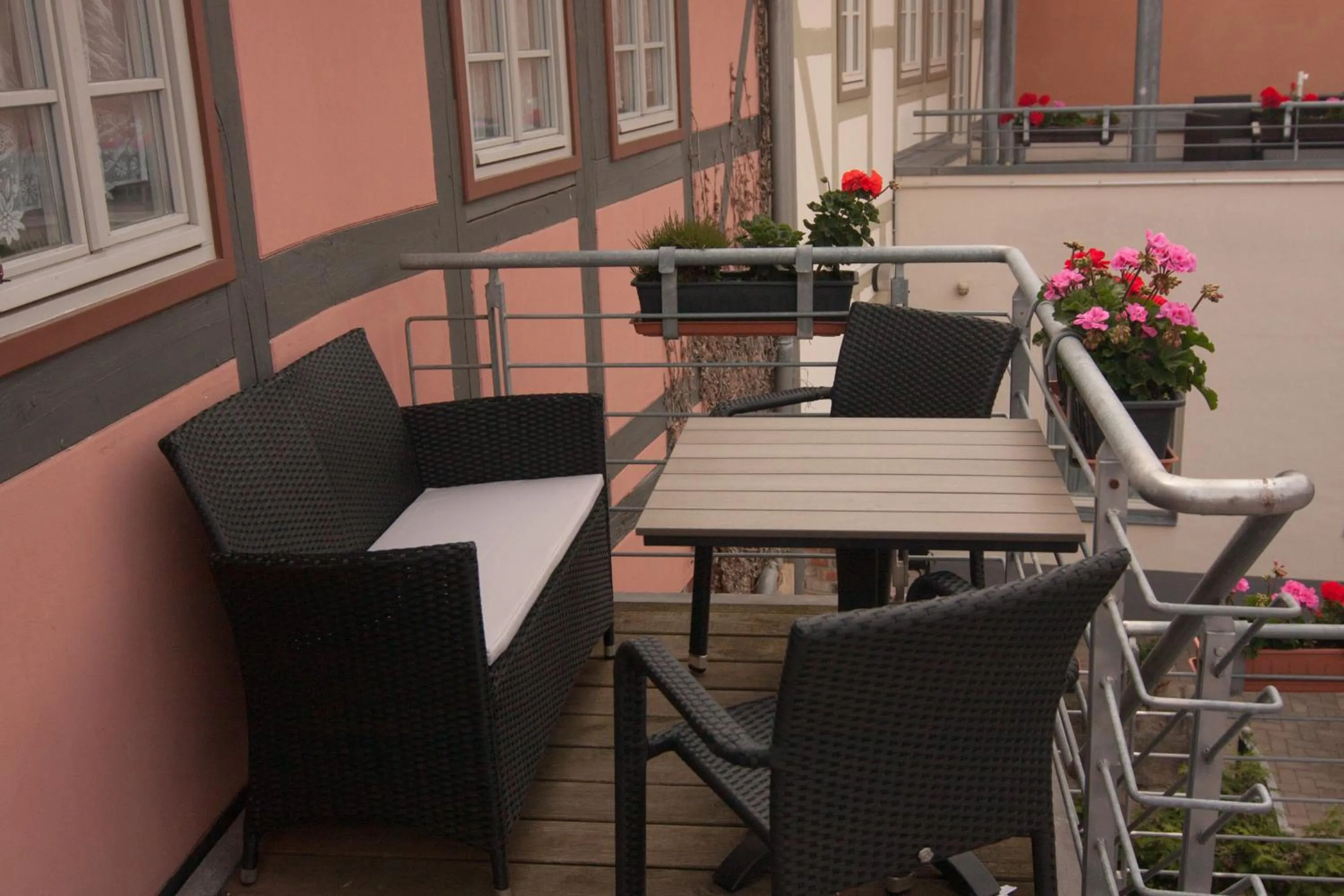 Balcony/Terrace in Urlaub im Fachwerk - Klink