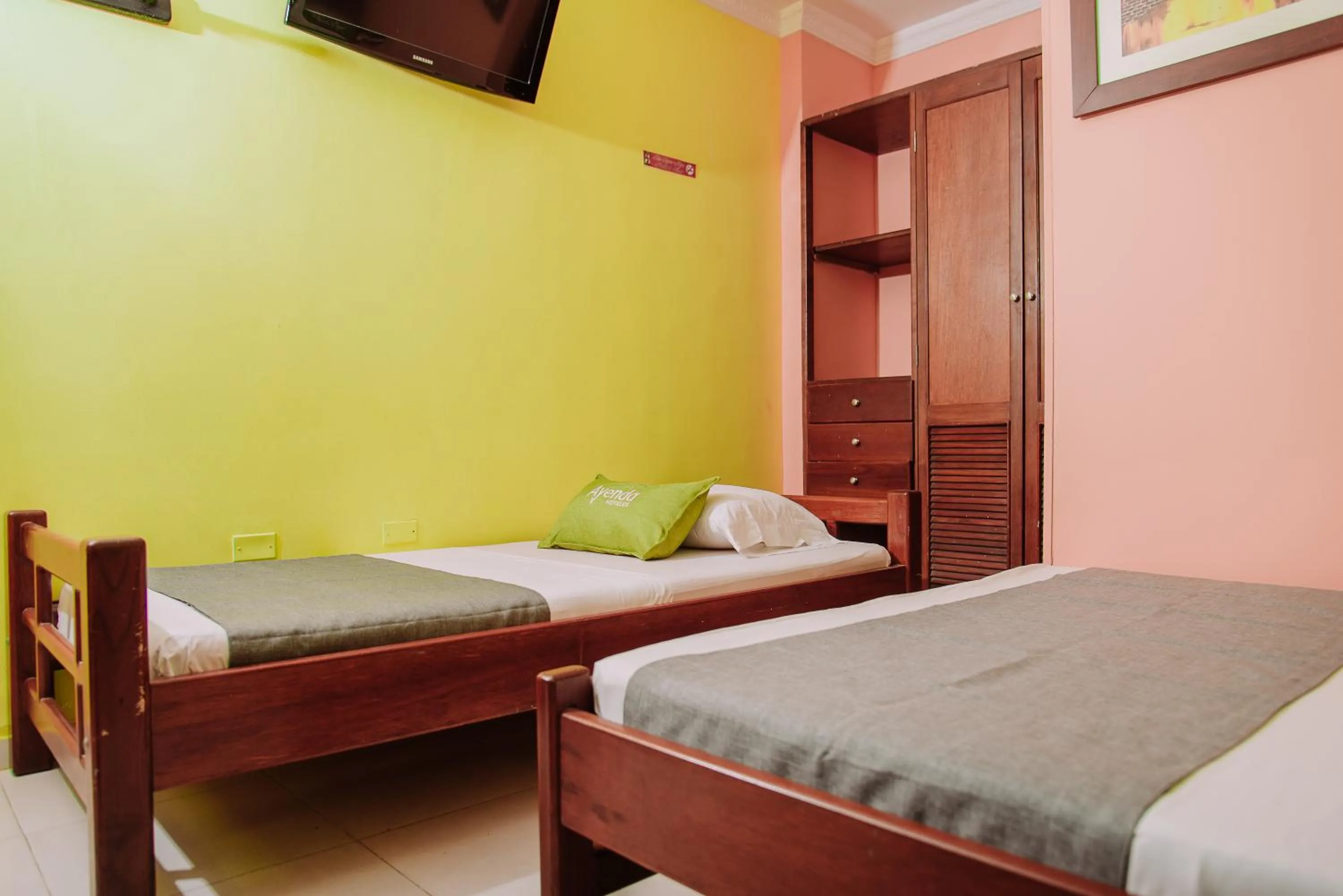 Bed in Hotel Tayrona Mágico