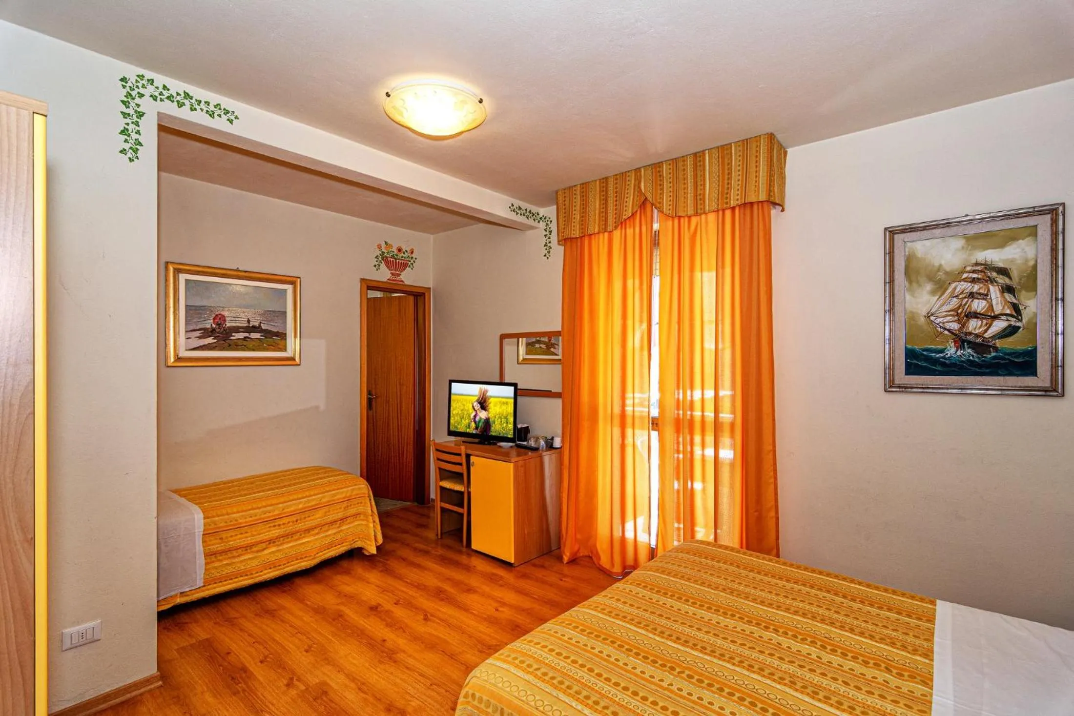 Bed in Hotel Mariani