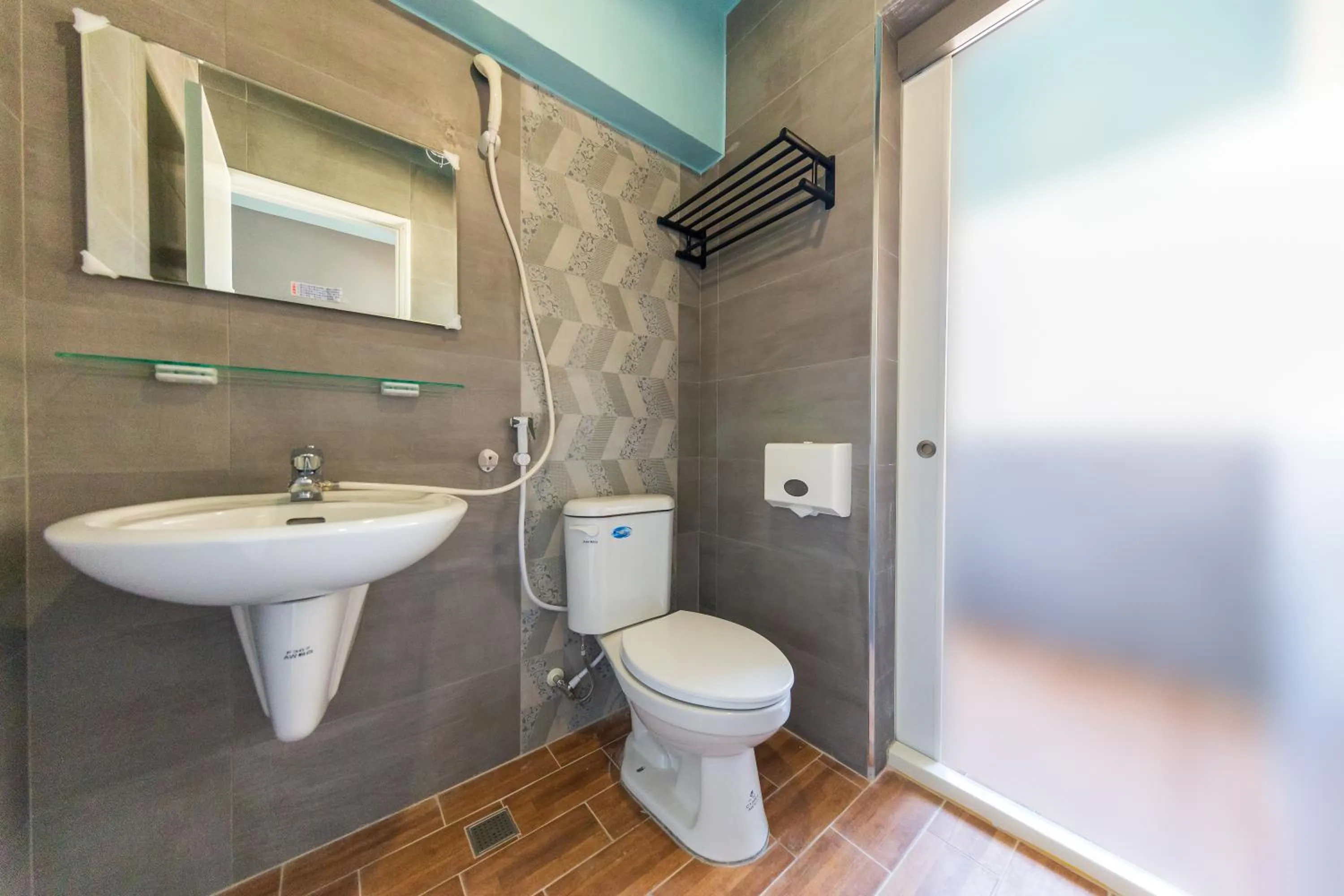 Shower, Bathroom in Kaohsiung I Hi Hotel