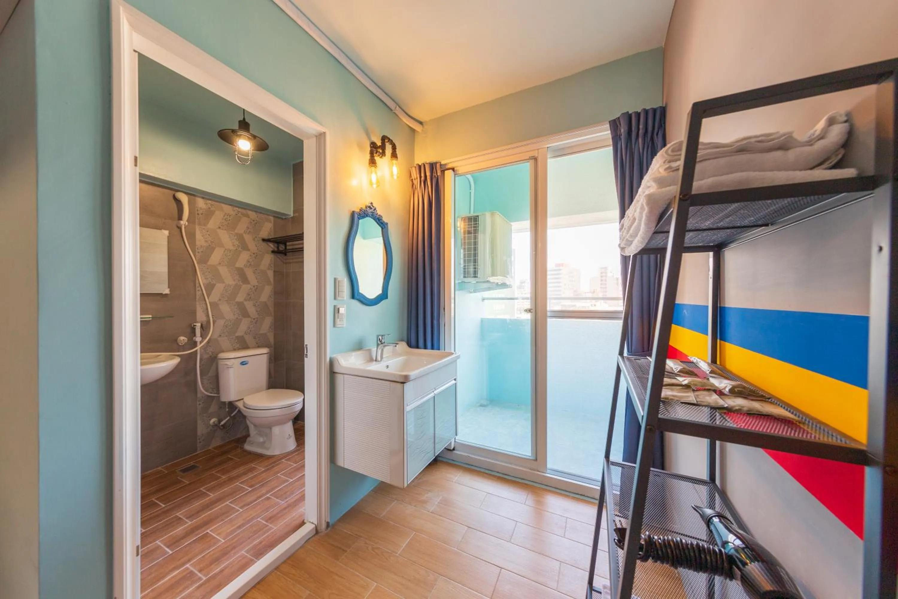 Shower, Bathroom in Kaohsiung I Hi Hotel