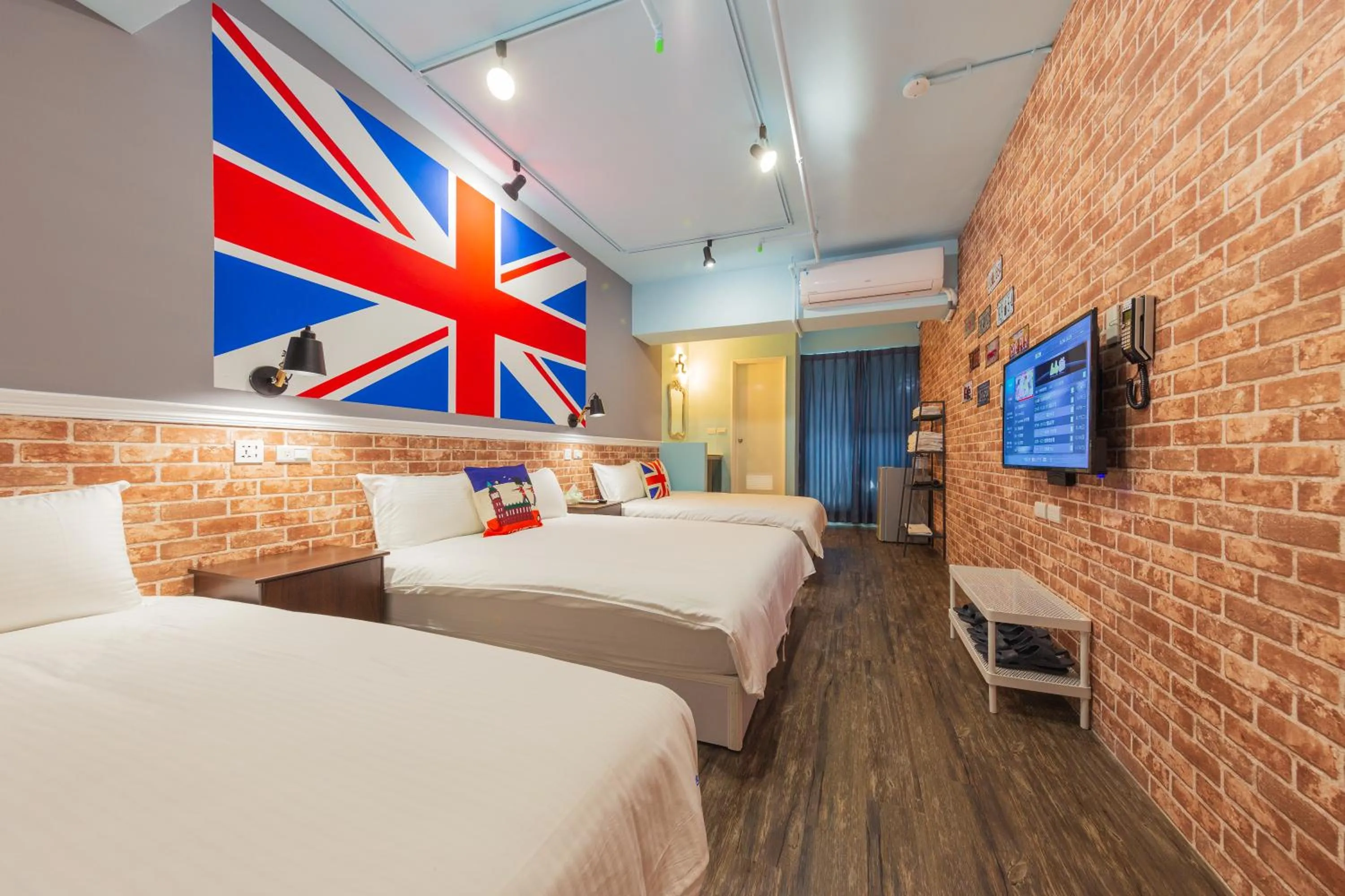 Bed in Kaohsiung I Hi Hotel