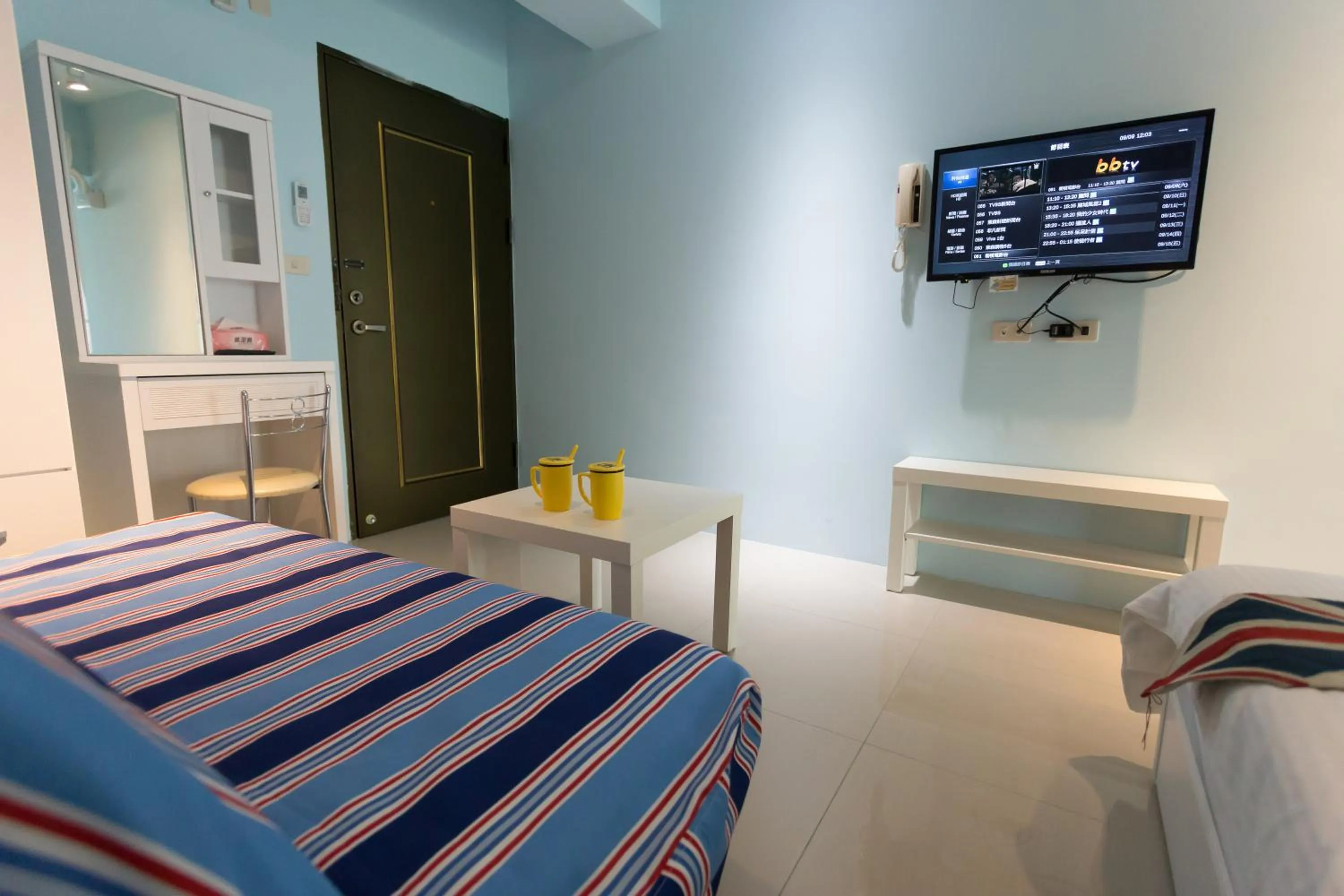 Bed in Kaohsiung I Hi Hotel