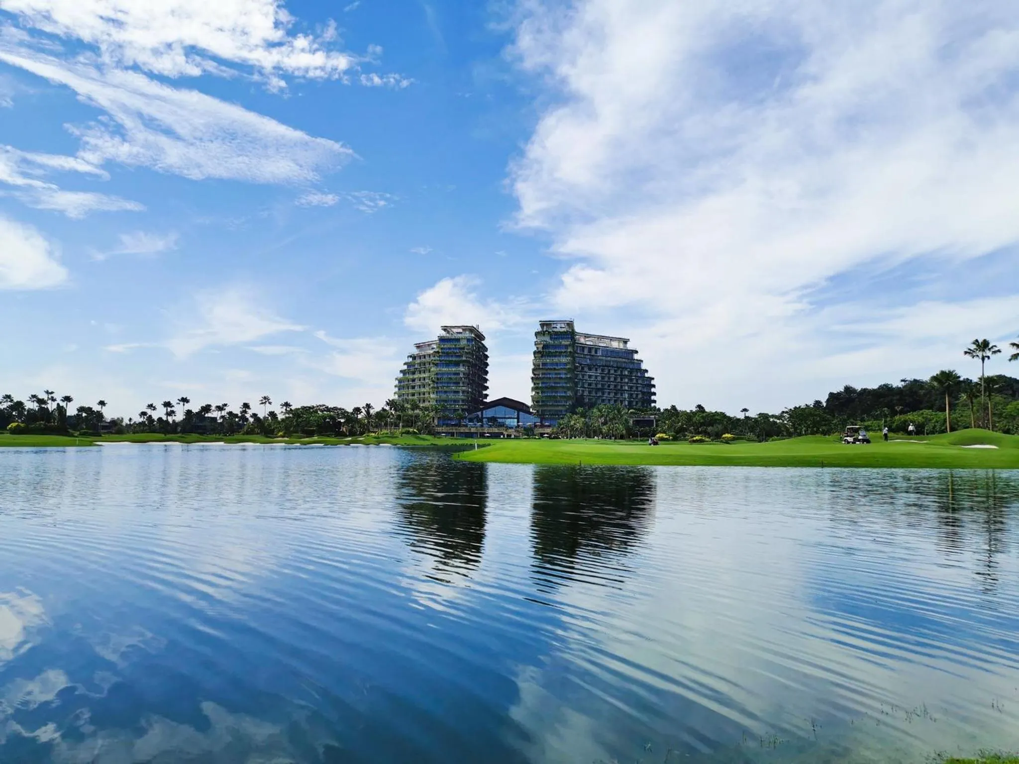 Property building in Forest City Golf Hotel