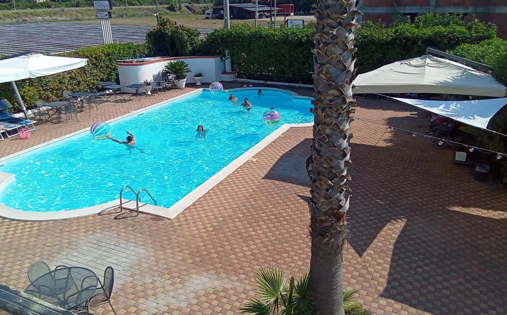 Swimming pool in Hotel Marinella