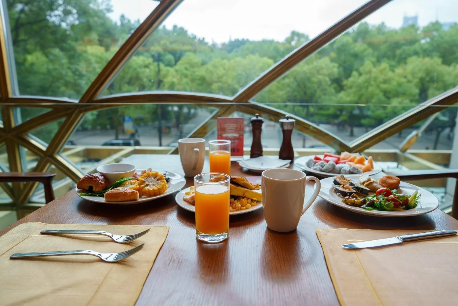 Breakfast in Radisson Blu Hotel Shanghai New World