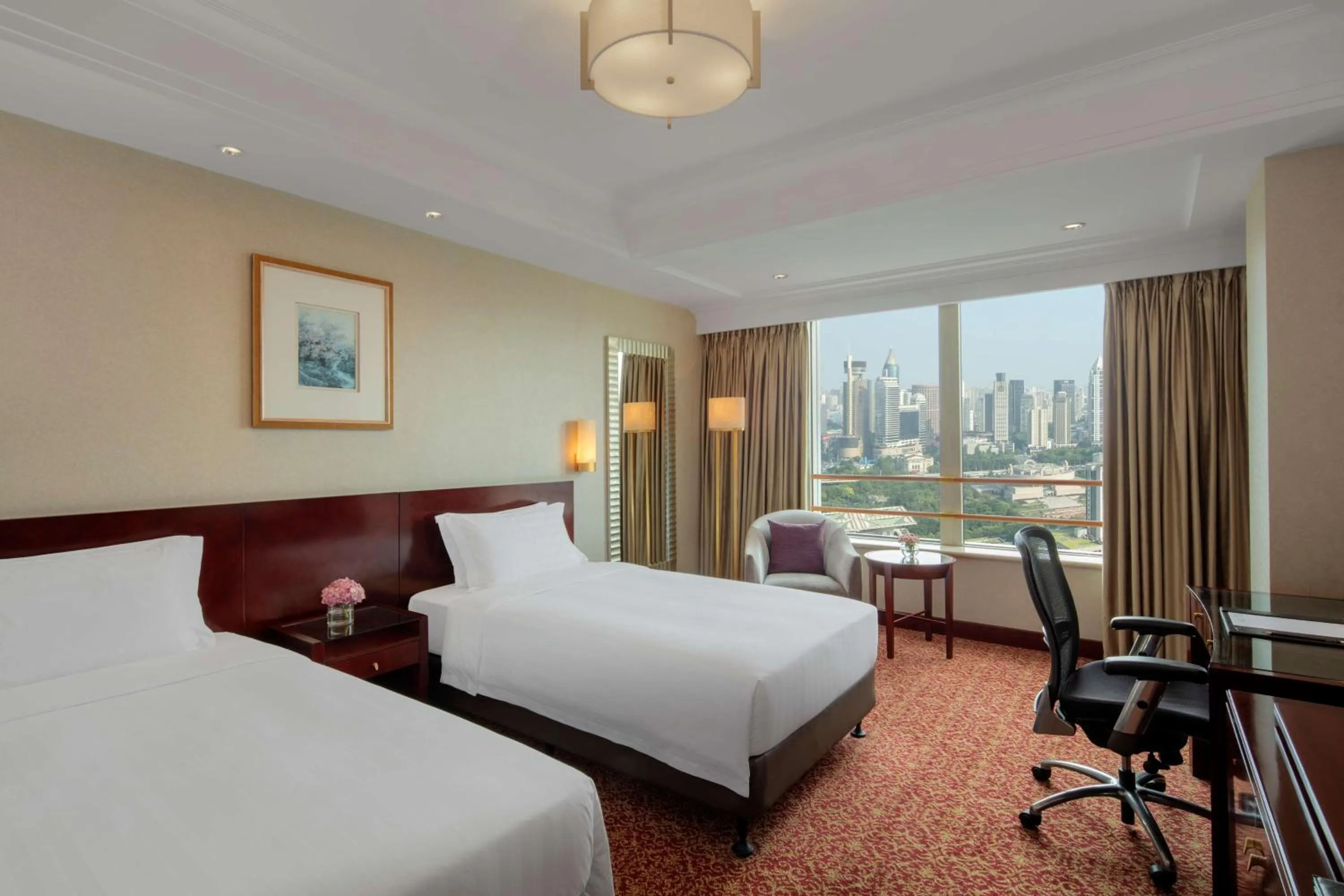 Photo of the whole room, Bed in Radisson Blu Hotel Shanghai New World