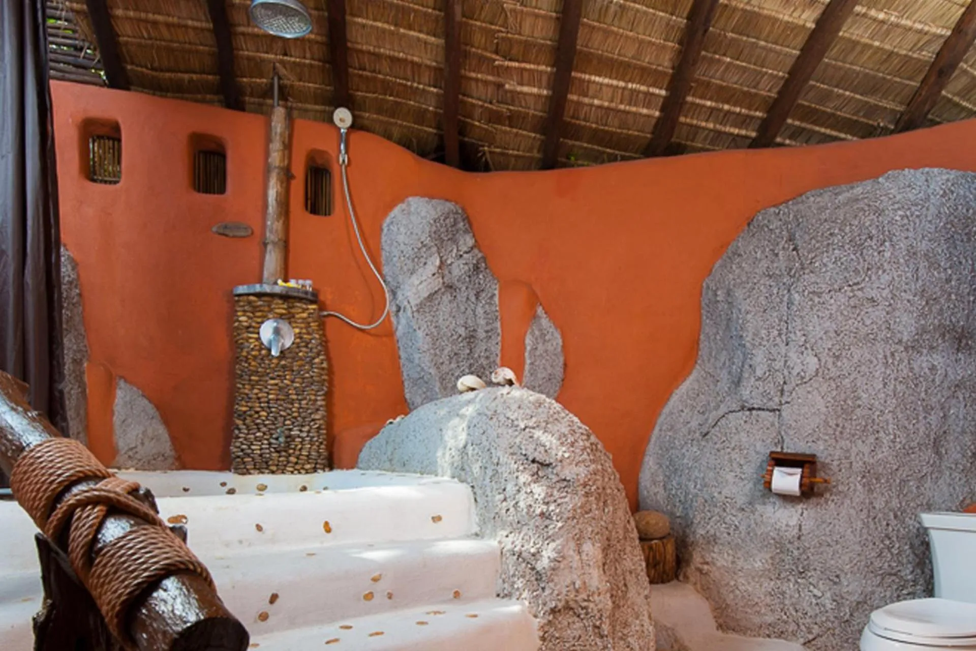 Bathroom in Koh Tao Cabana