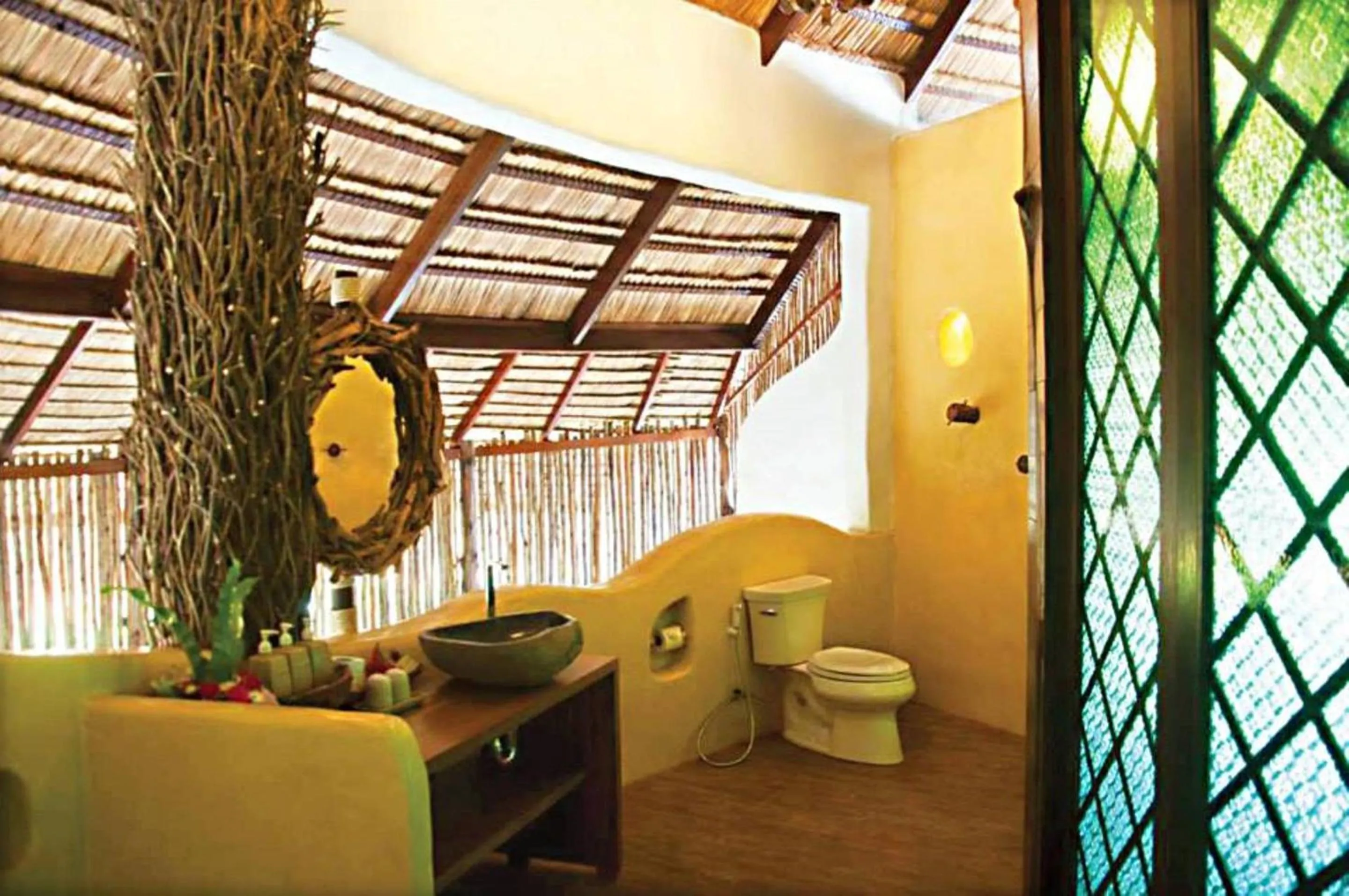 Bathroom in Koh Tao Cabana