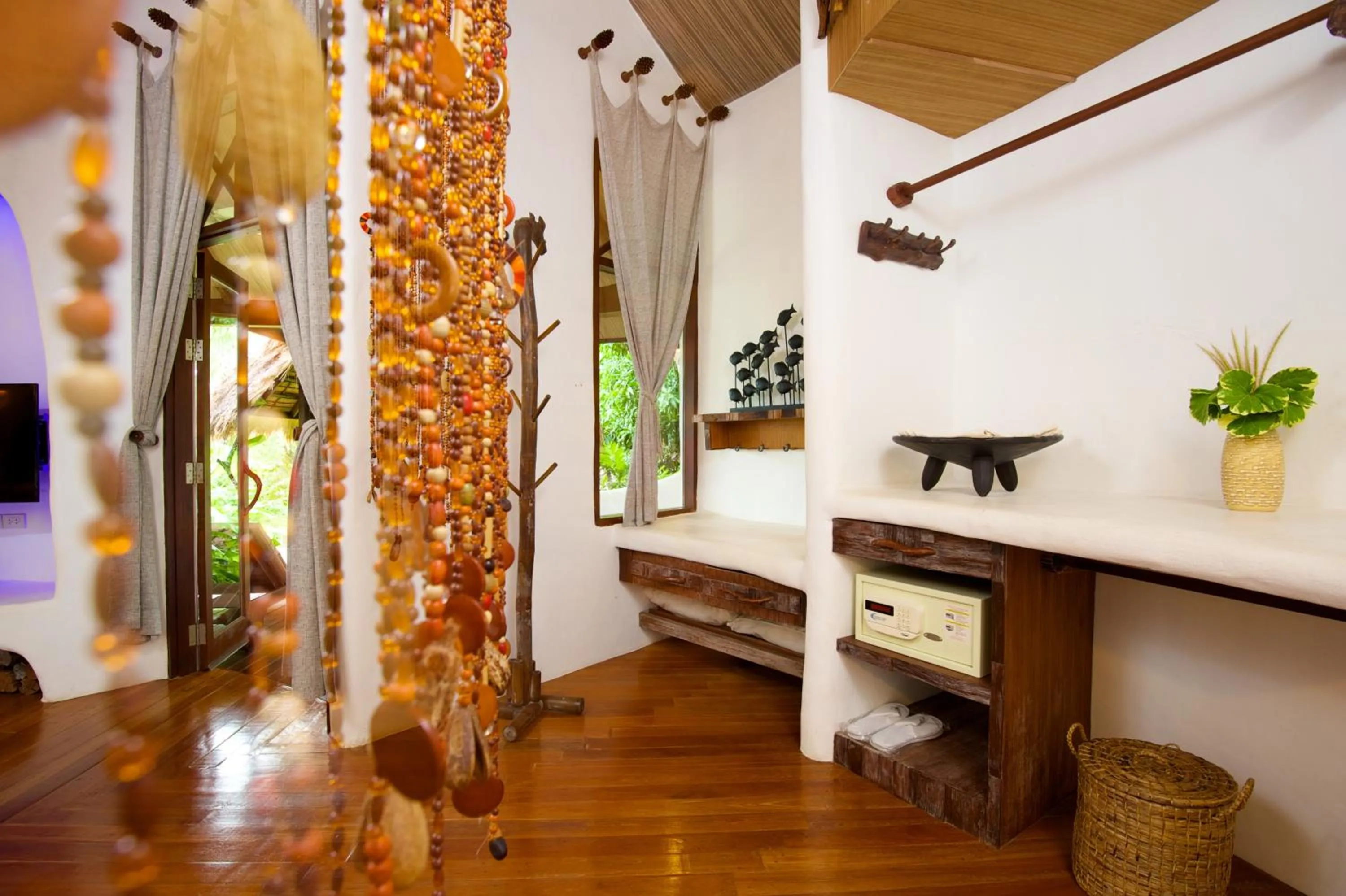 safe in Koh Tao Cabana