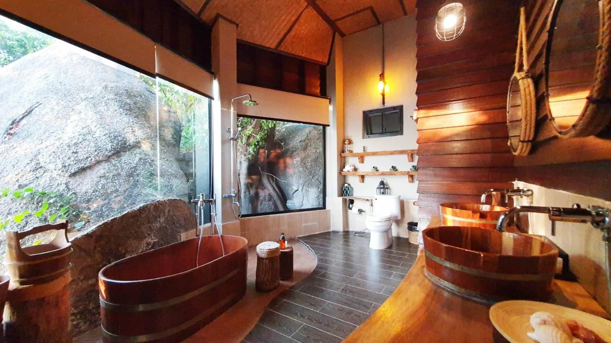 Bathroom in Koh Tao Cabana