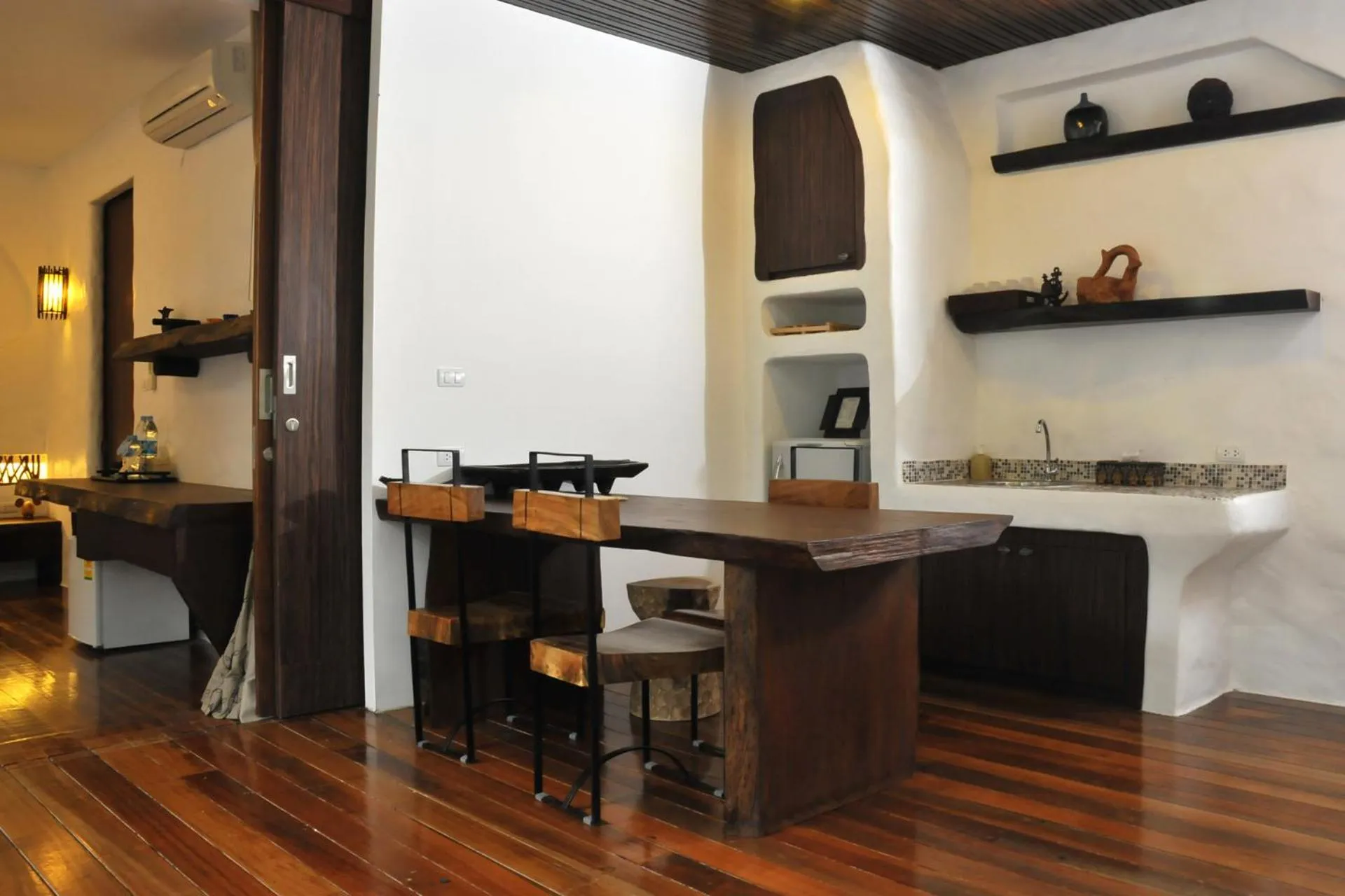 Dining area in Koh Tao Cabana