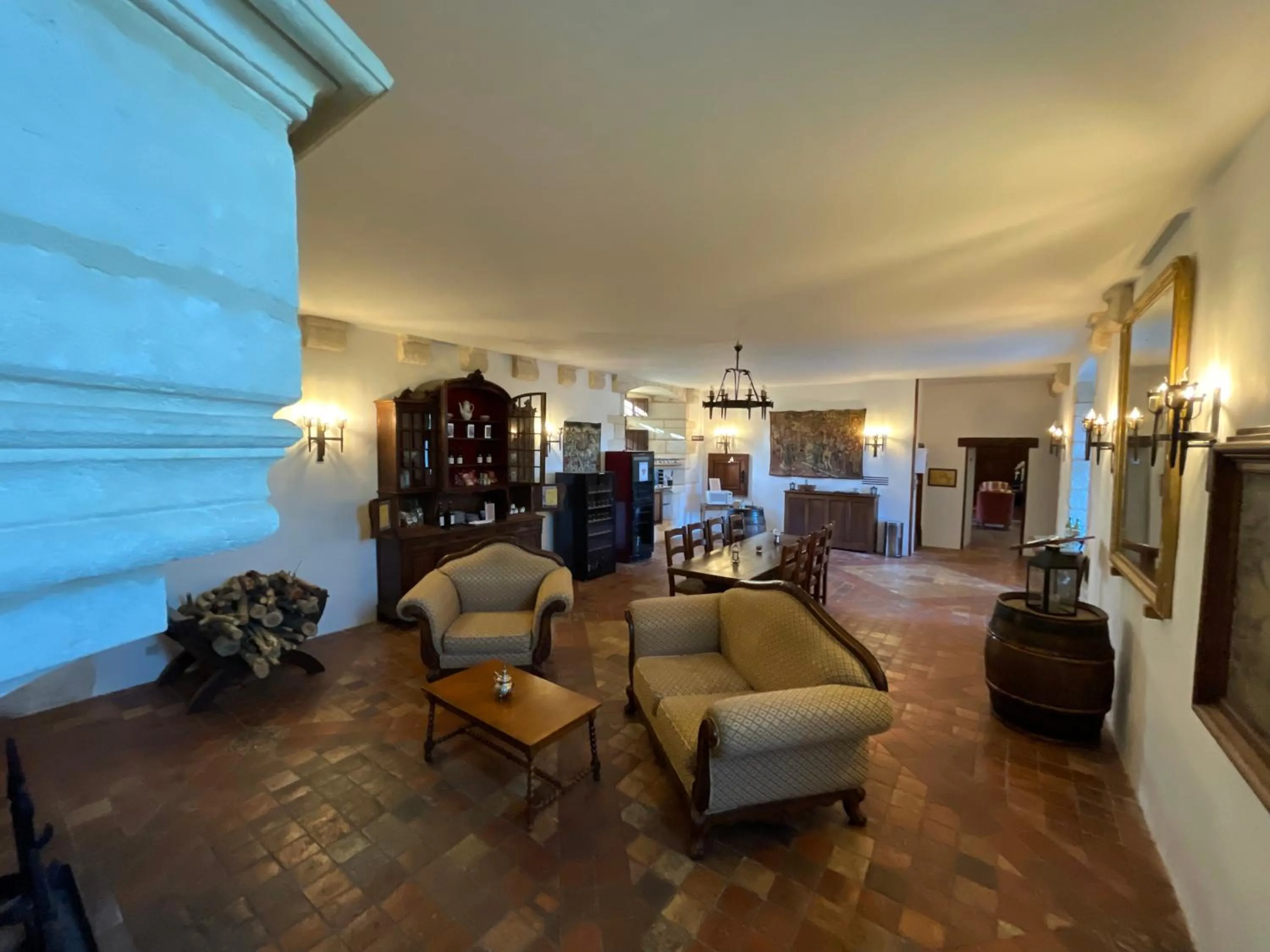 Restaurant/places to eat in Hapimag Château de Chabenet