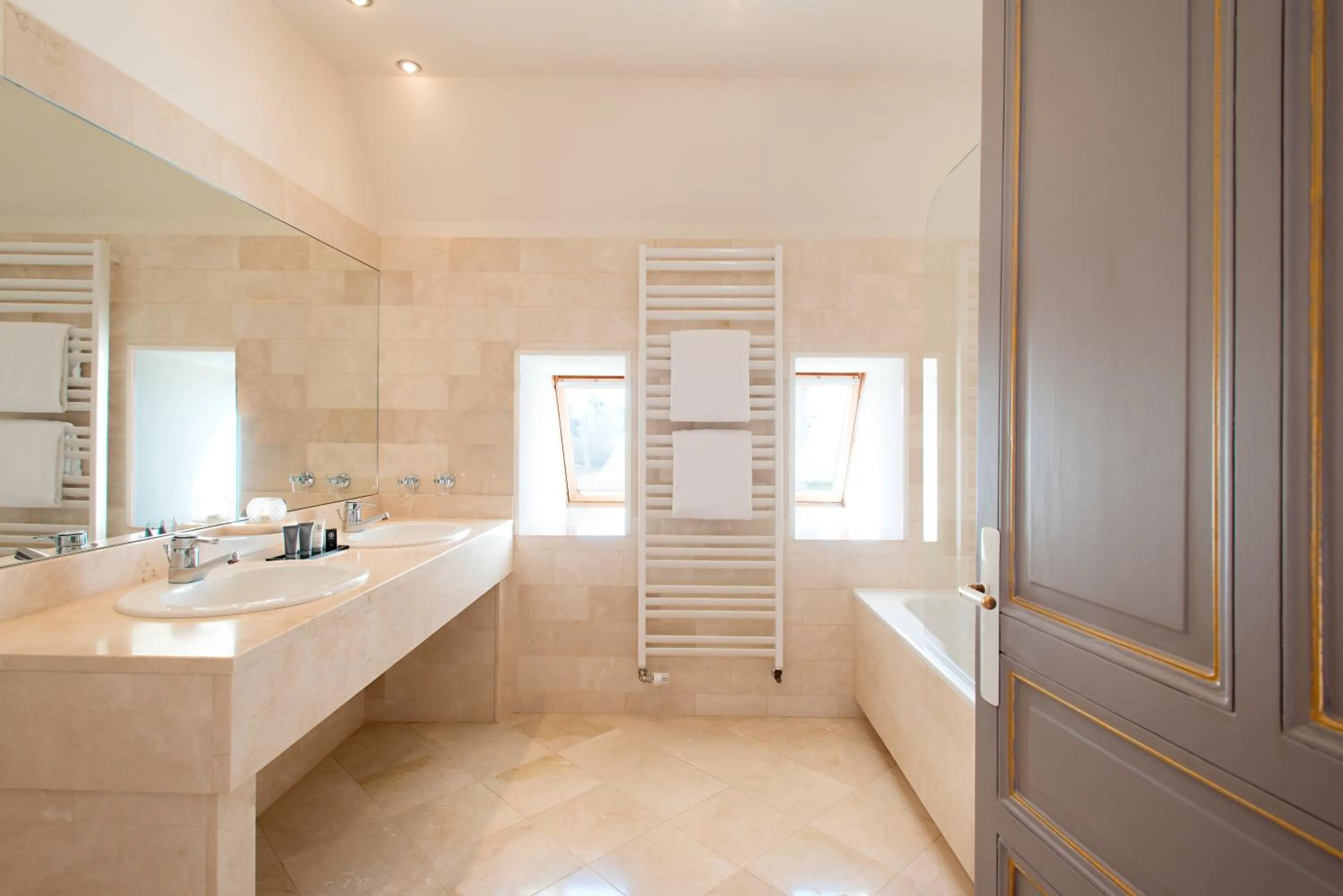 Bathroom in Hapimag Château de Chabenet