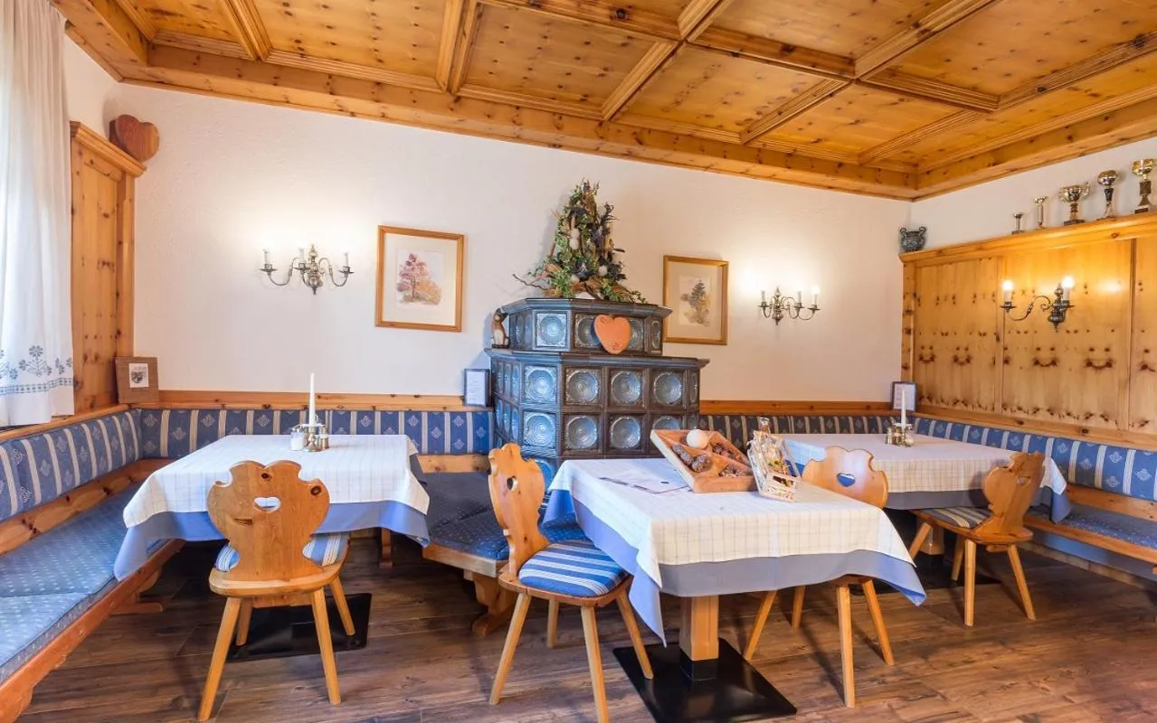 Restaurant/places to eat in Hotel Sporthof Austria