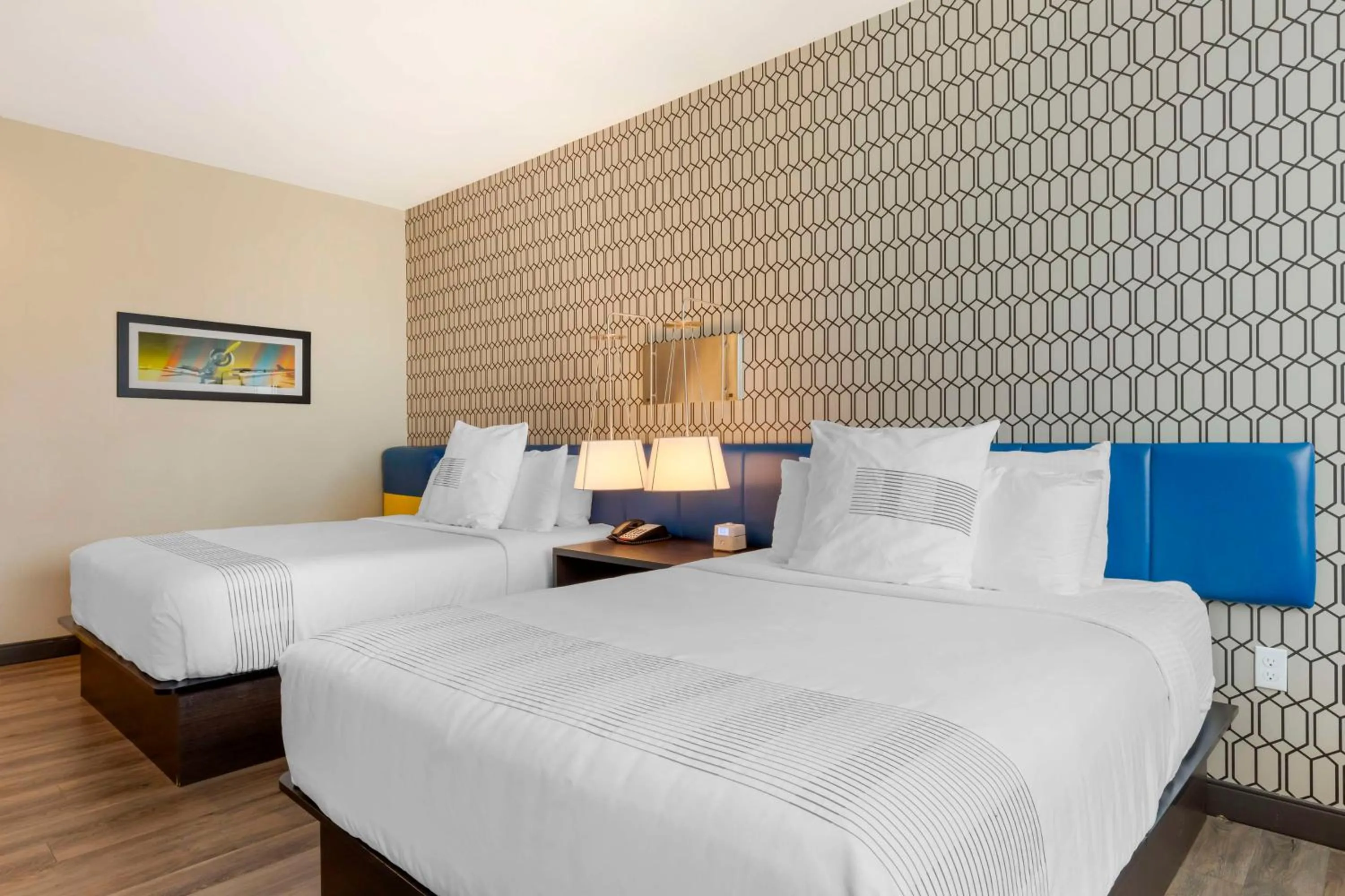 Bedroom, Bed in GLō Best Western Dallas South DeSoto