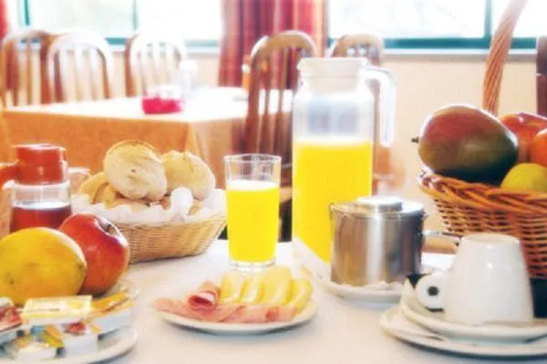 Restaurant/places to eat in Ferrinho