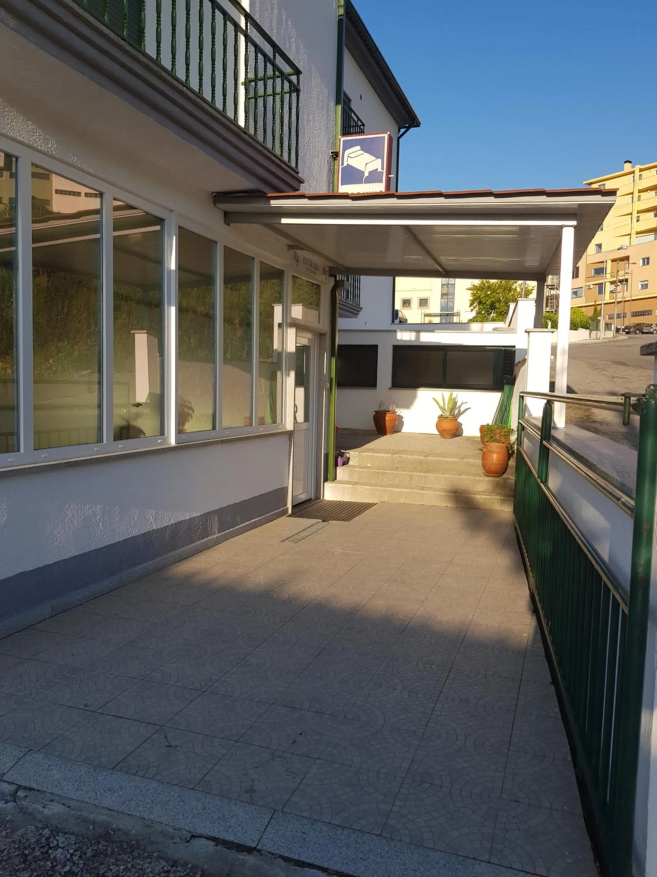 Property building in Ferrinho