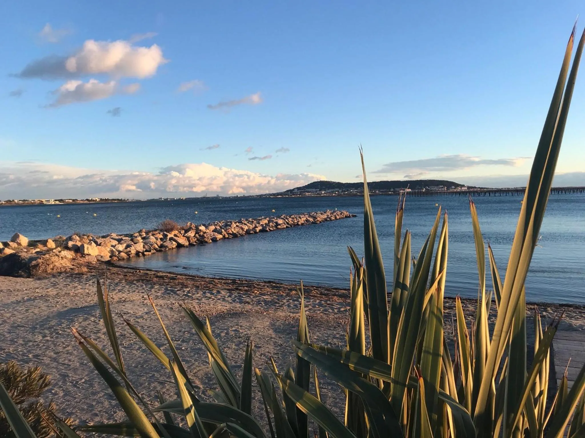 Lake view in Bouzigues Suite Parentale Étang de Thau
