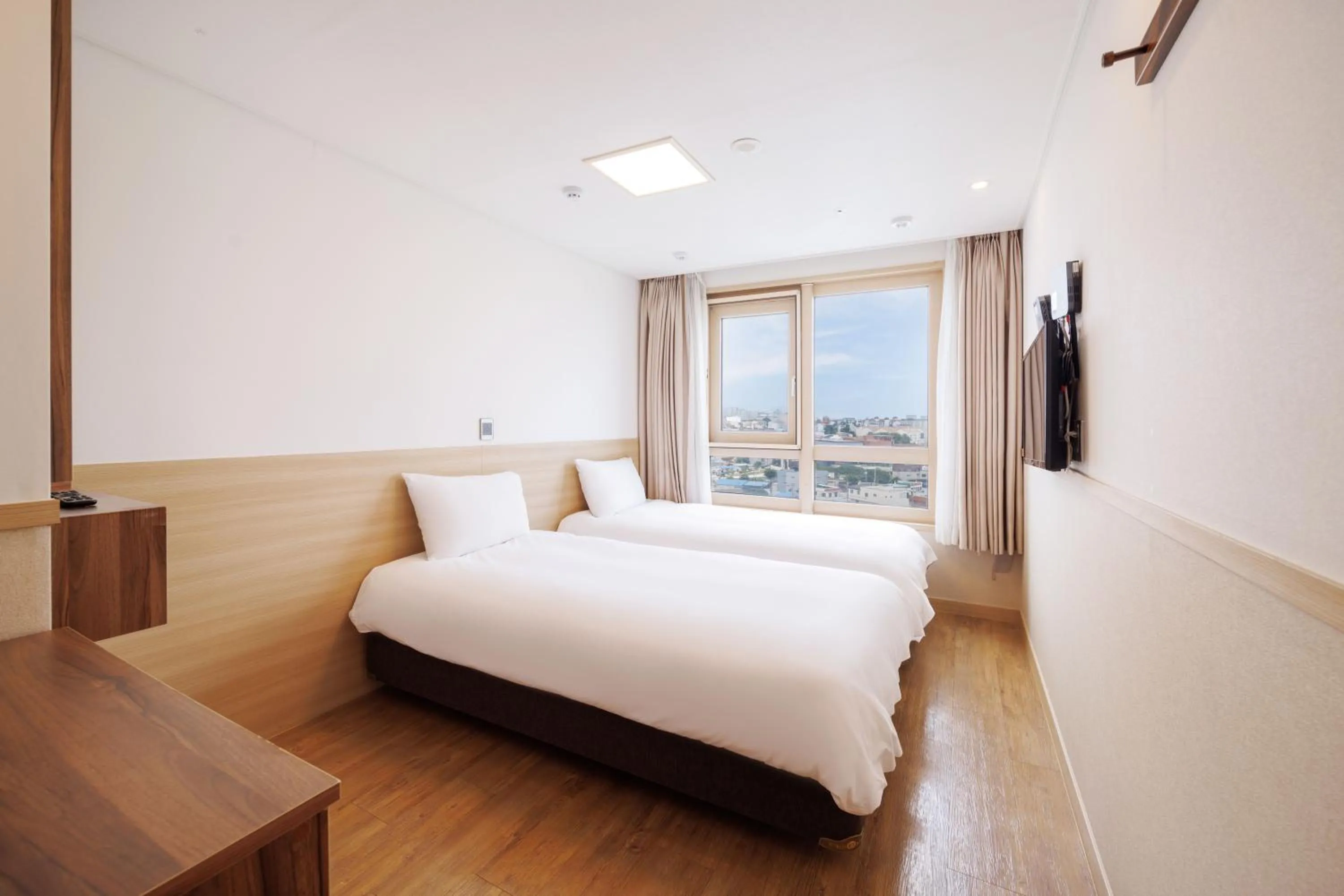 Bedroom, Bed in Kenny Stay Jeju Seogwipo