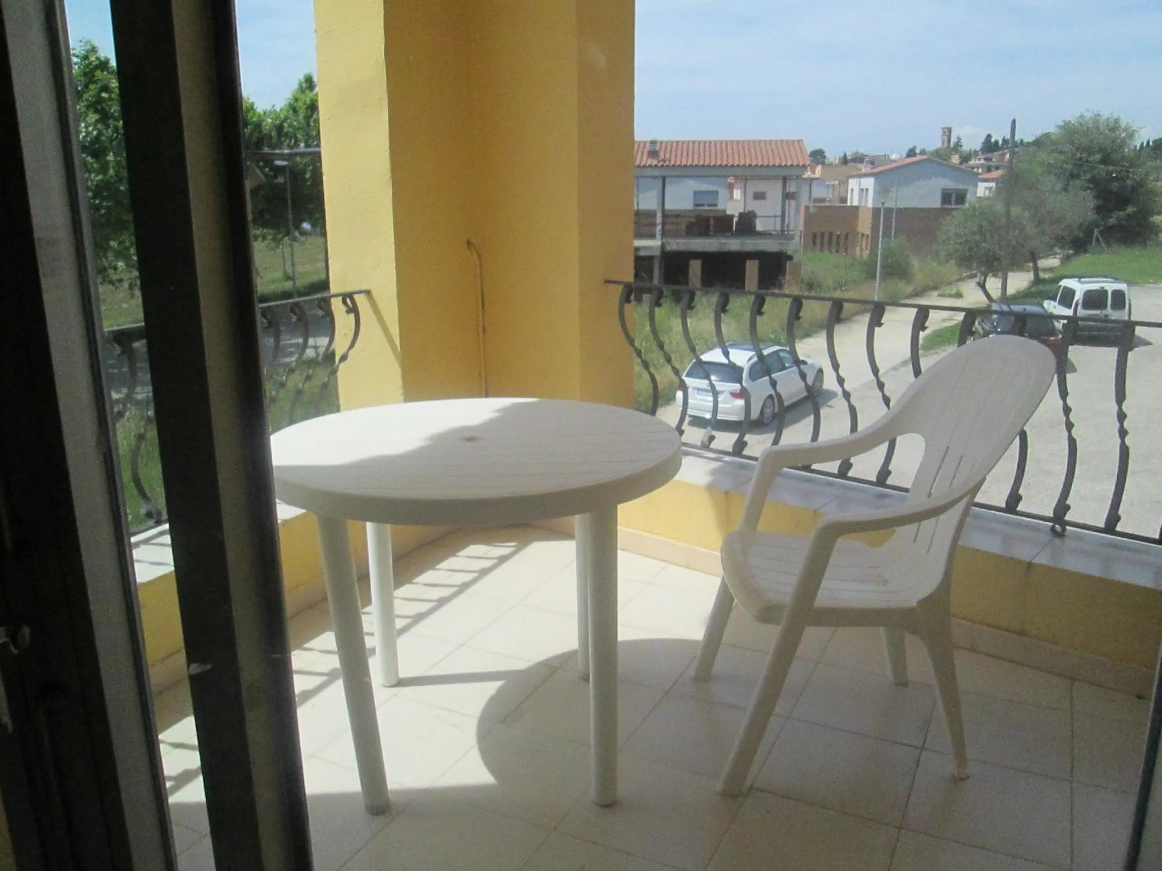 Day in Hostal Avi Pep