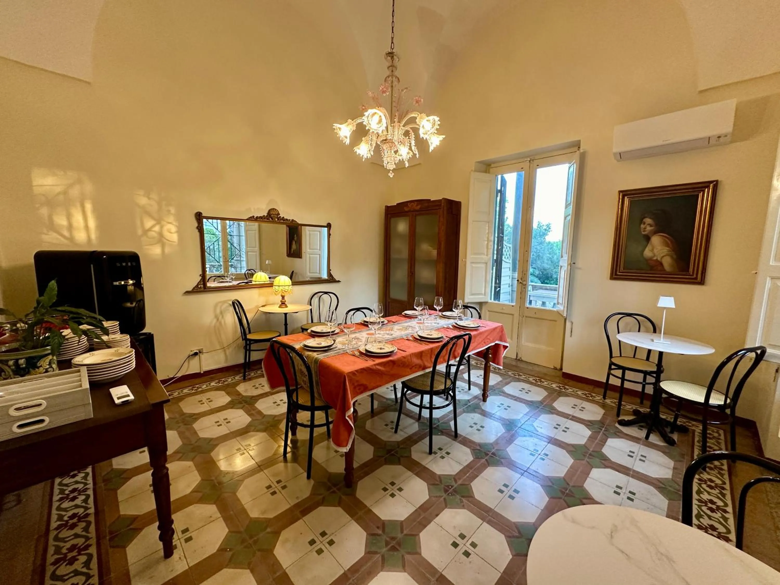 Dining area in Villa Scinata Dimora Storica