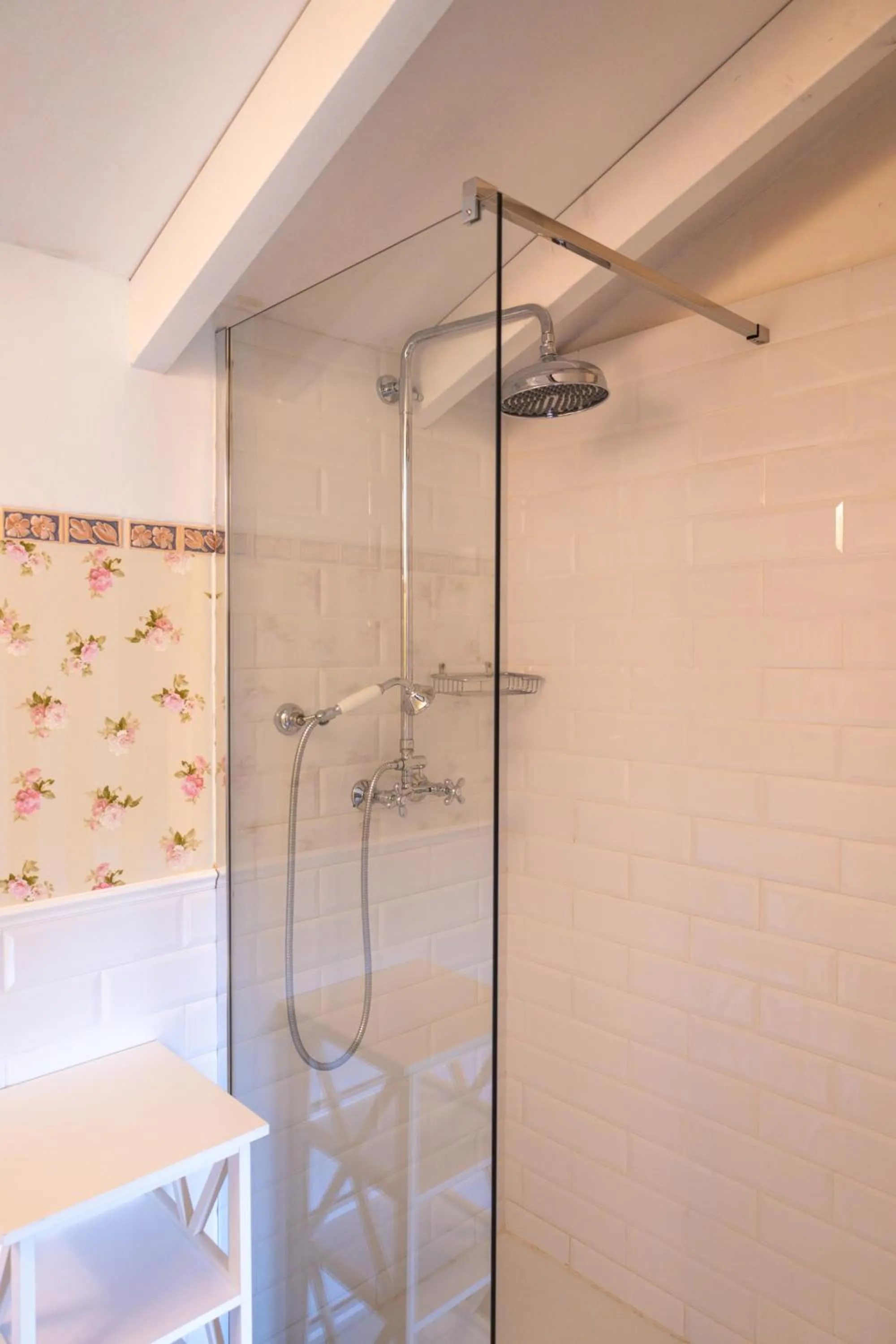 Shower in Villa Scinata Dimora Storica