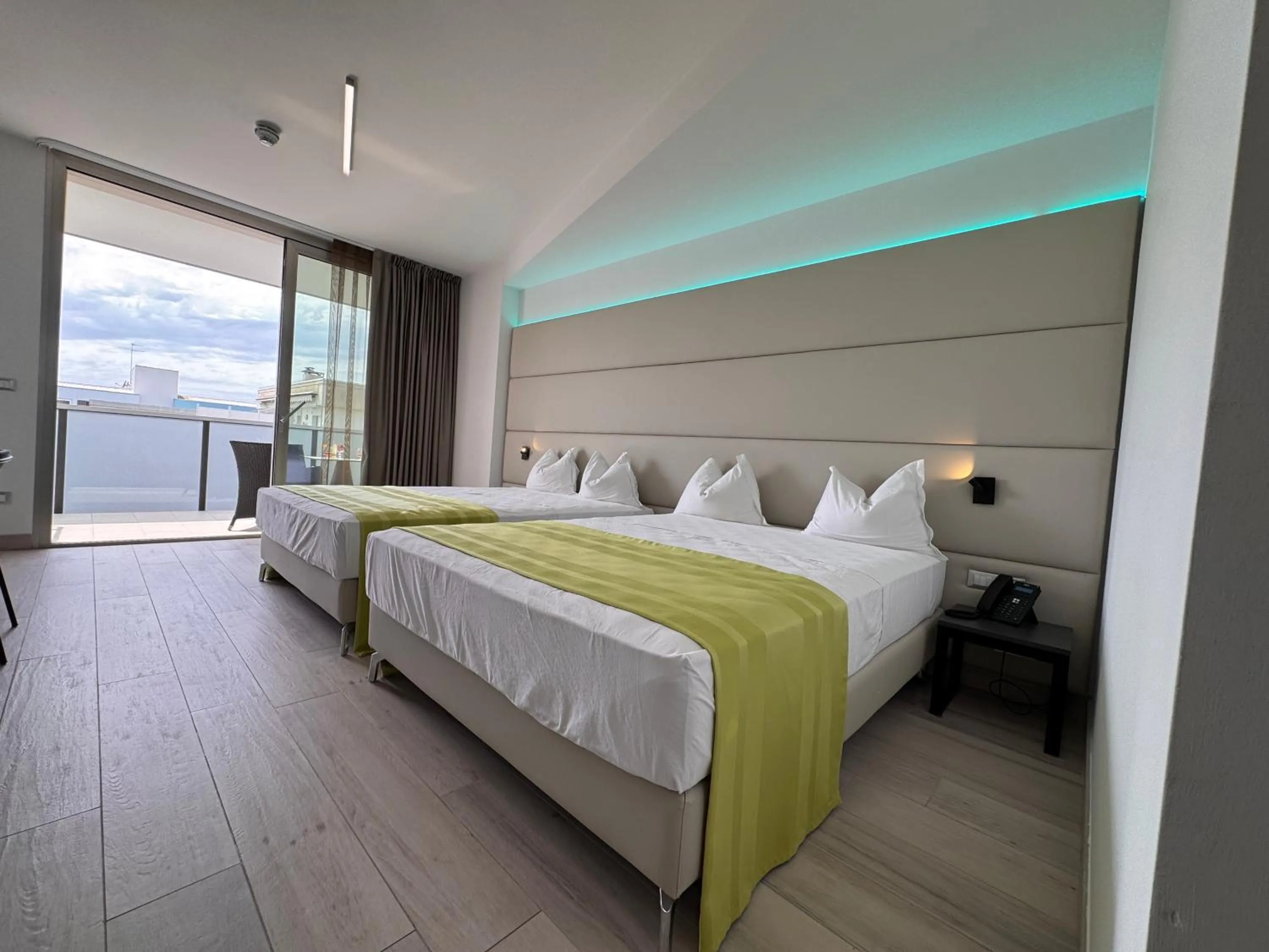 Bed in HOTEL VENICE BEACH HVB 34 Lifestyle 4 Superior