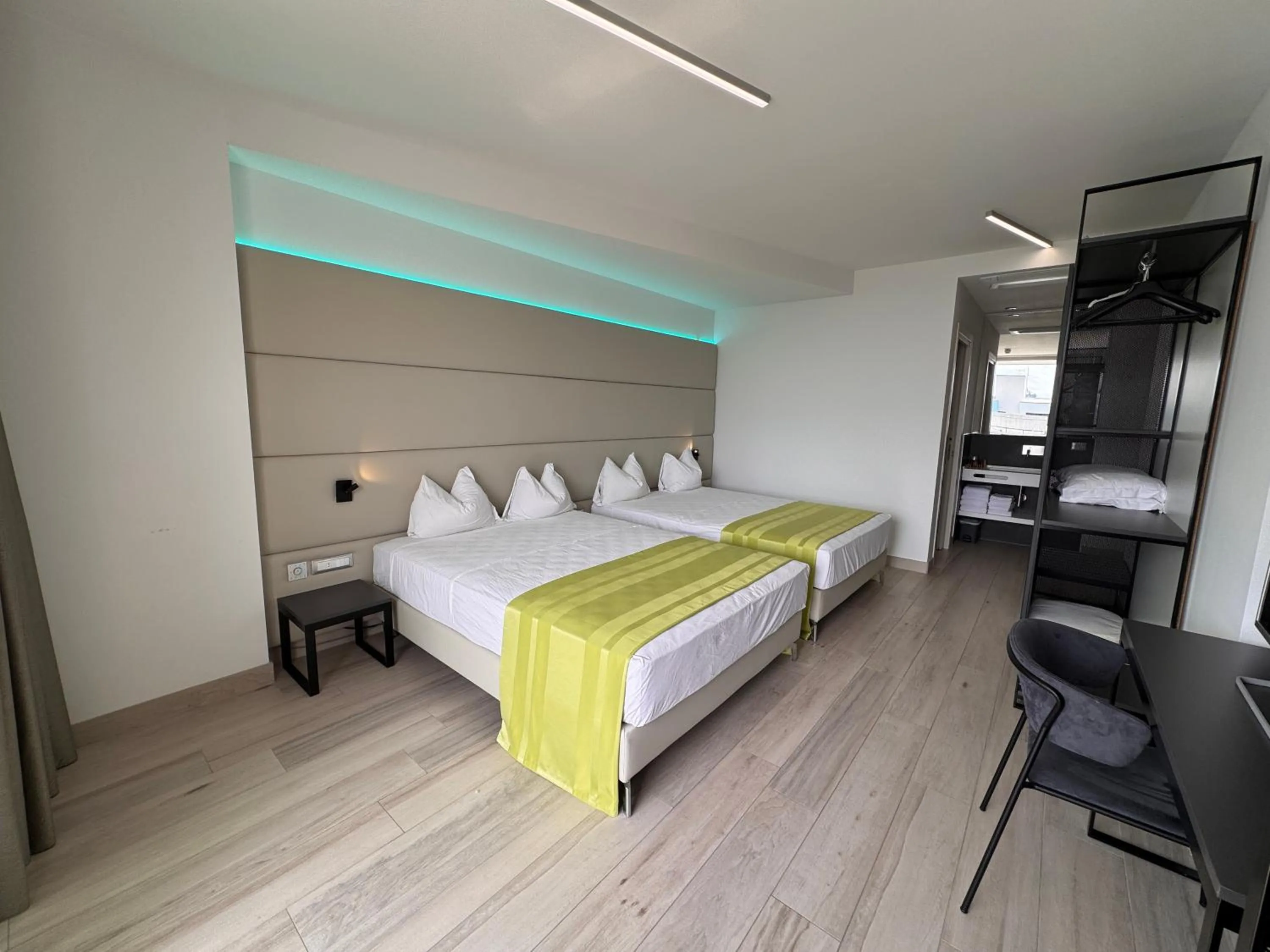 Bed in HOTEL VENICE BEACH HVB 34 Lifestyle 4 Superior