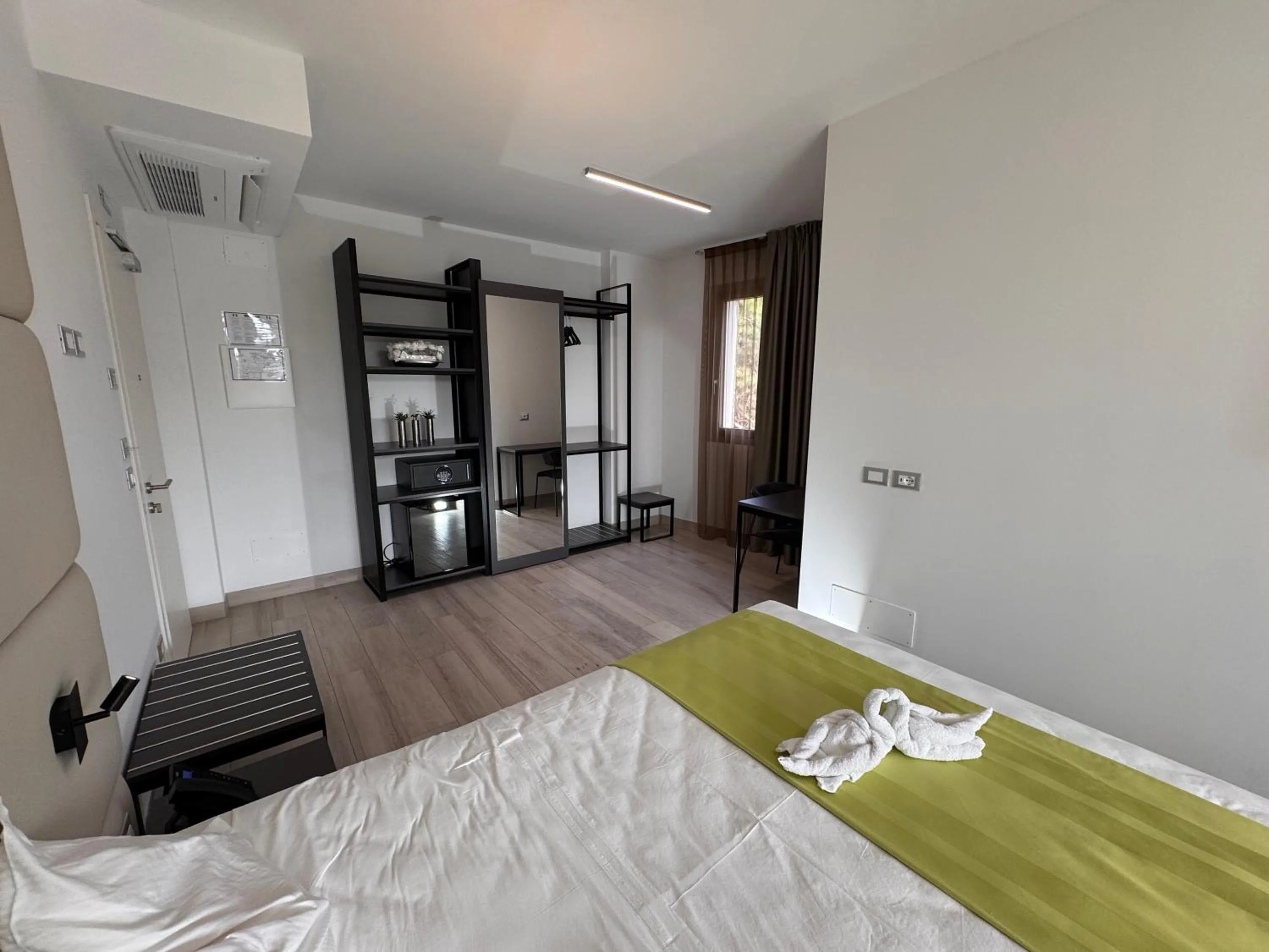 Bed in HOTEL VENICE BEACH HVB 34 Lifestyle 4 Superior