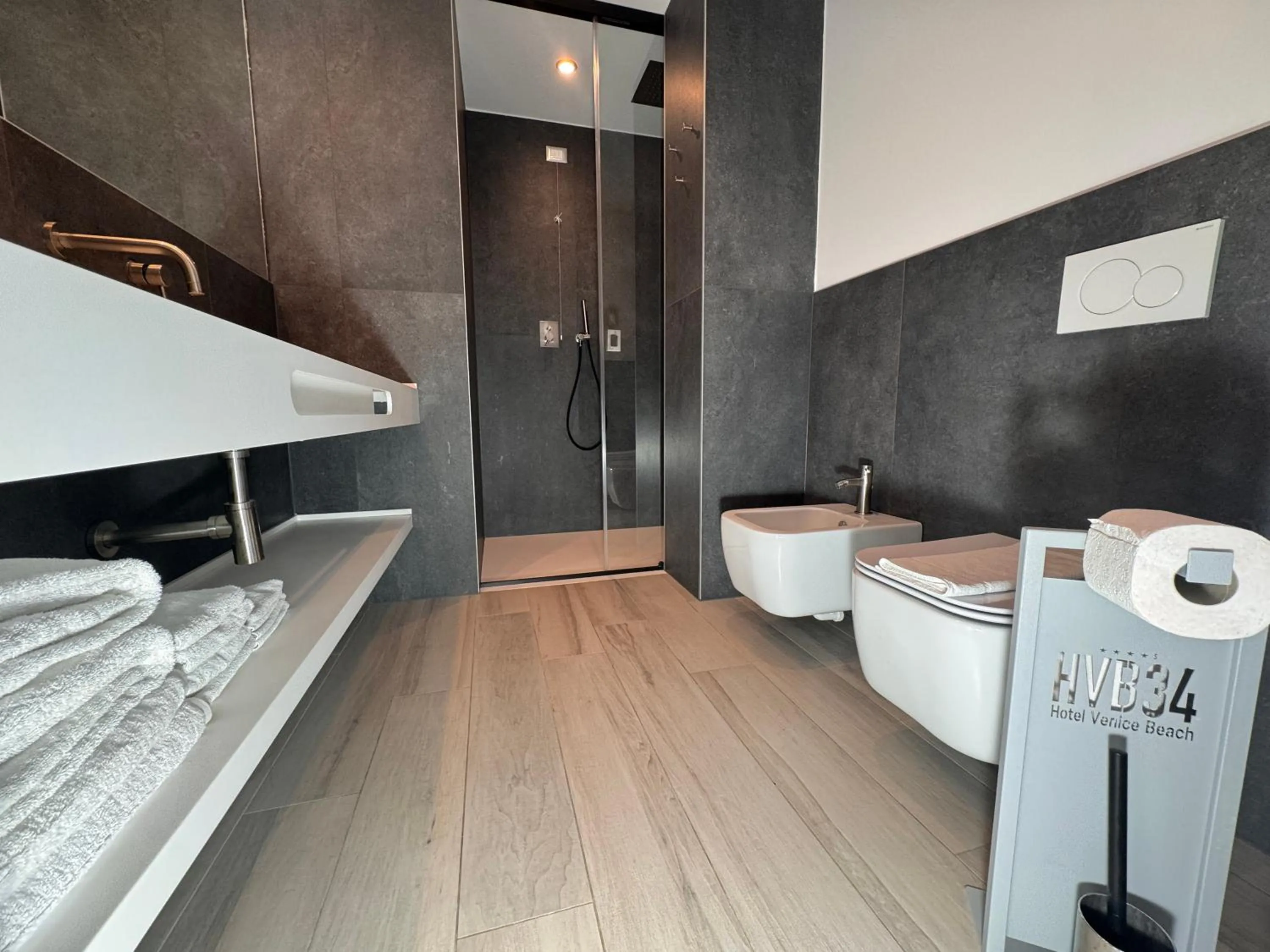 Bed in HOTEL VENICE BEACH HVB 34 Lifestyle 4 Superior