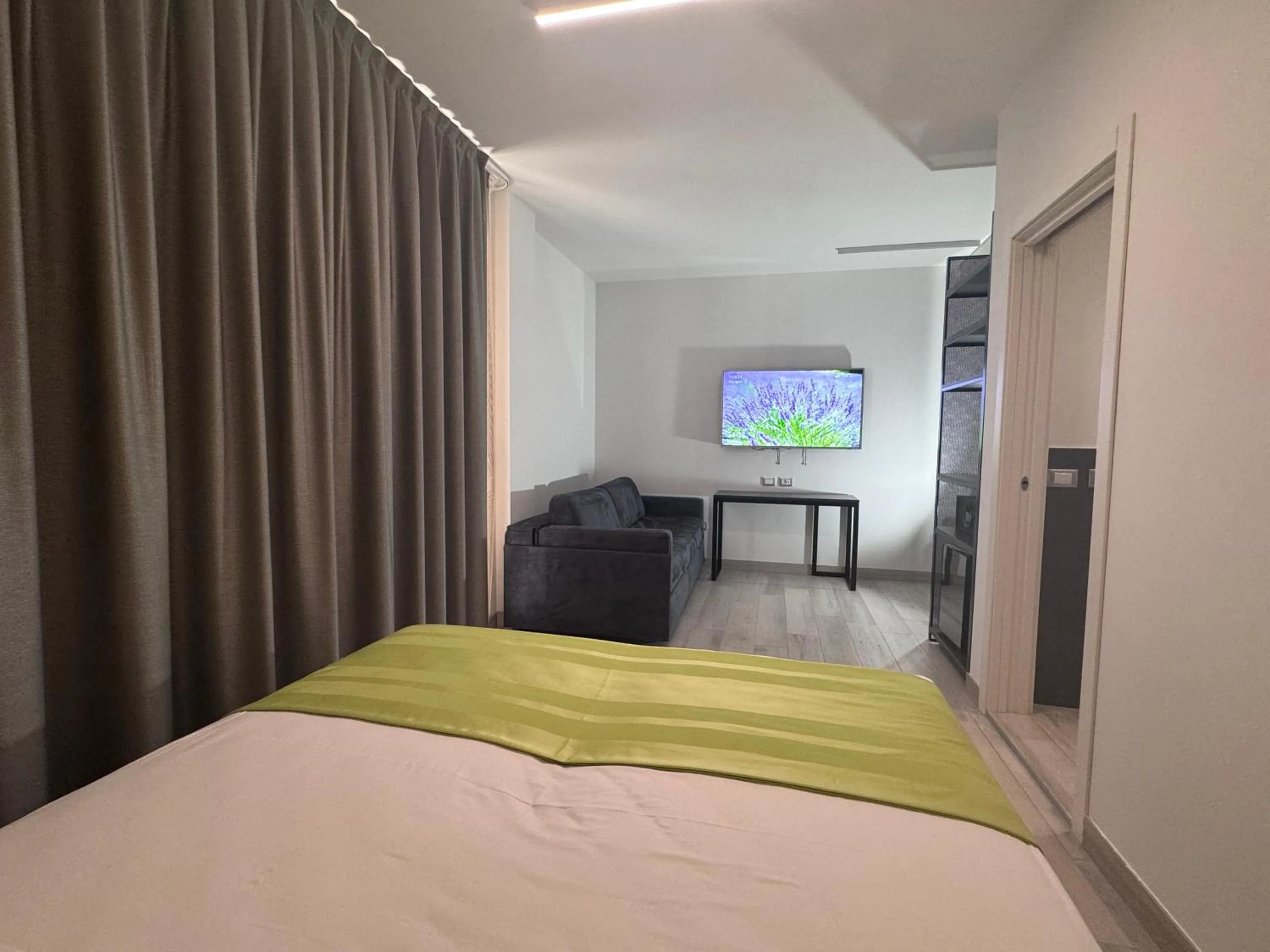 Bed in HOTEL VENICE BEACH HVB 34 Lifestyle 4 Superior