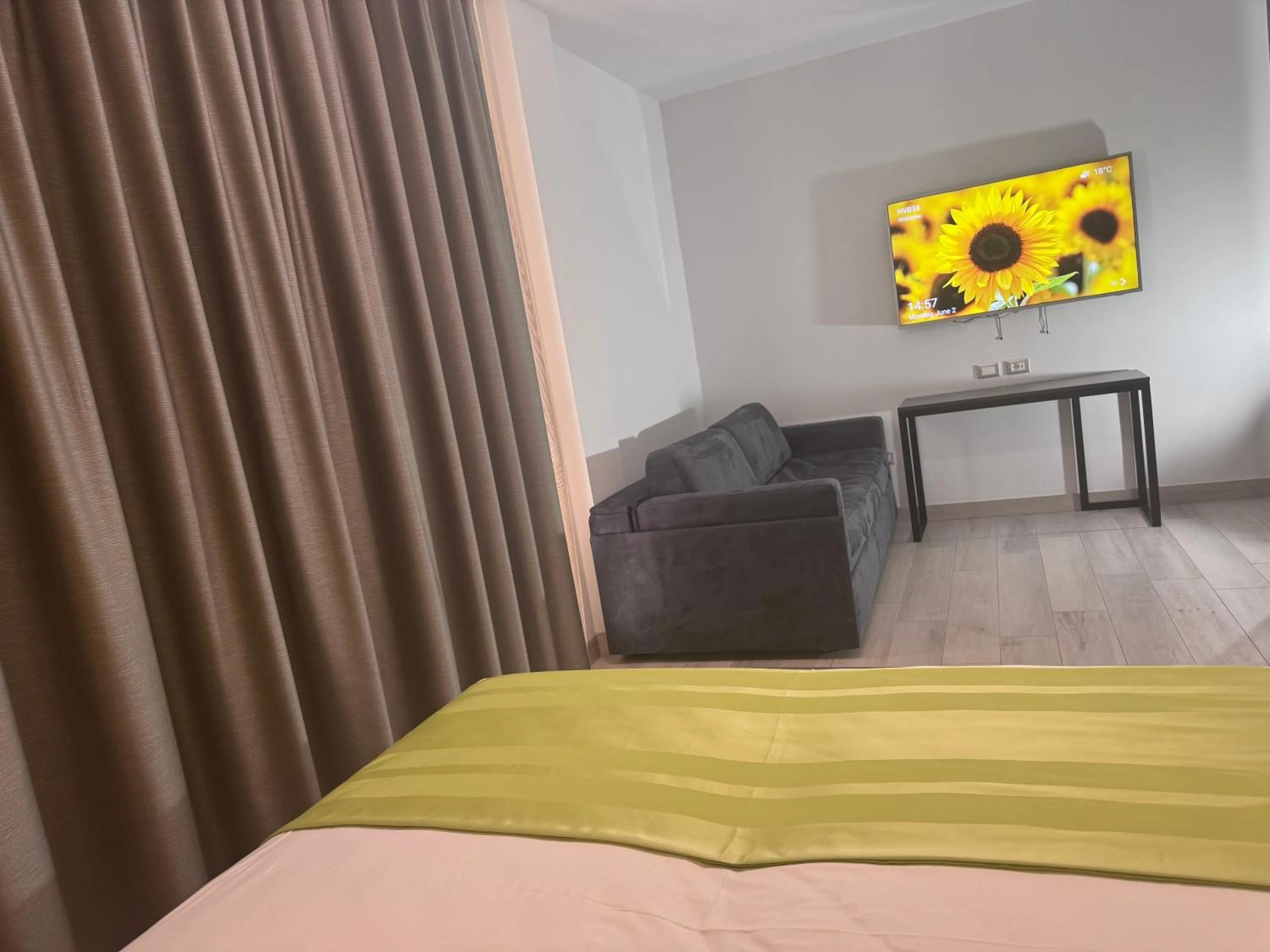 Bed in HOTEL VENICE BEACH HVB 34 Lifestyle 4 Superior