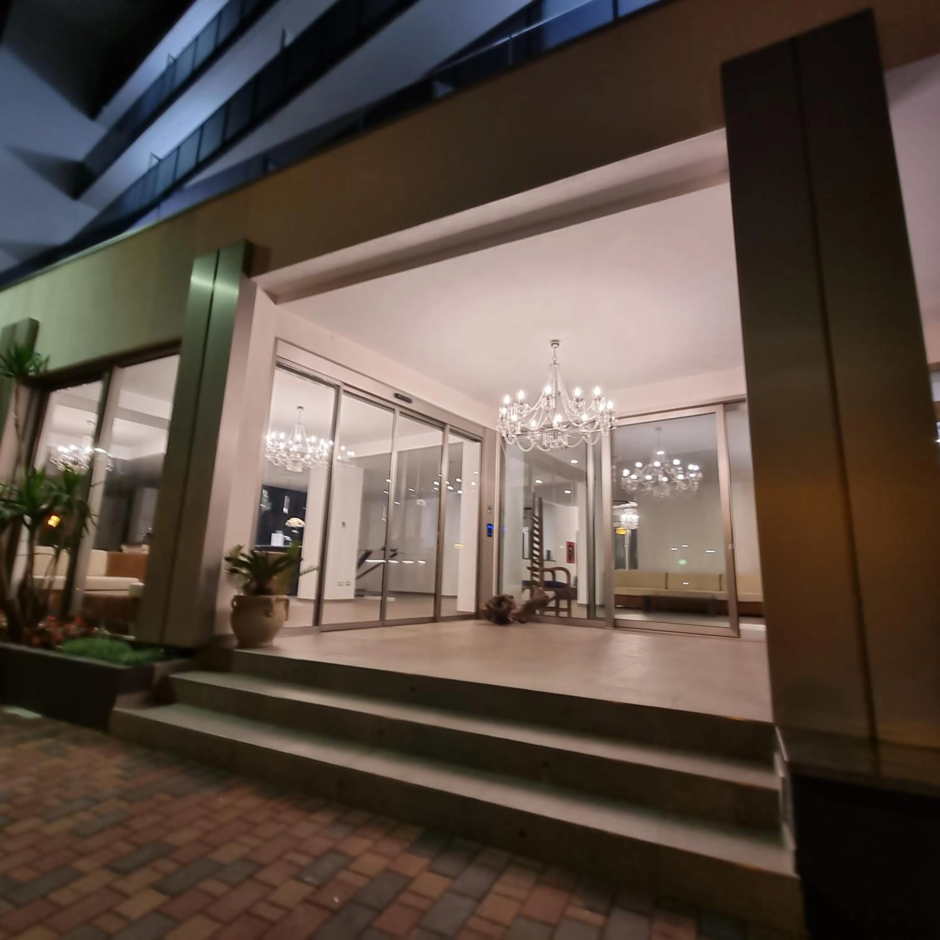 Facade/entrance in HOTEL VENICE BEACH HVB 34 Lifestyle 4 Superior