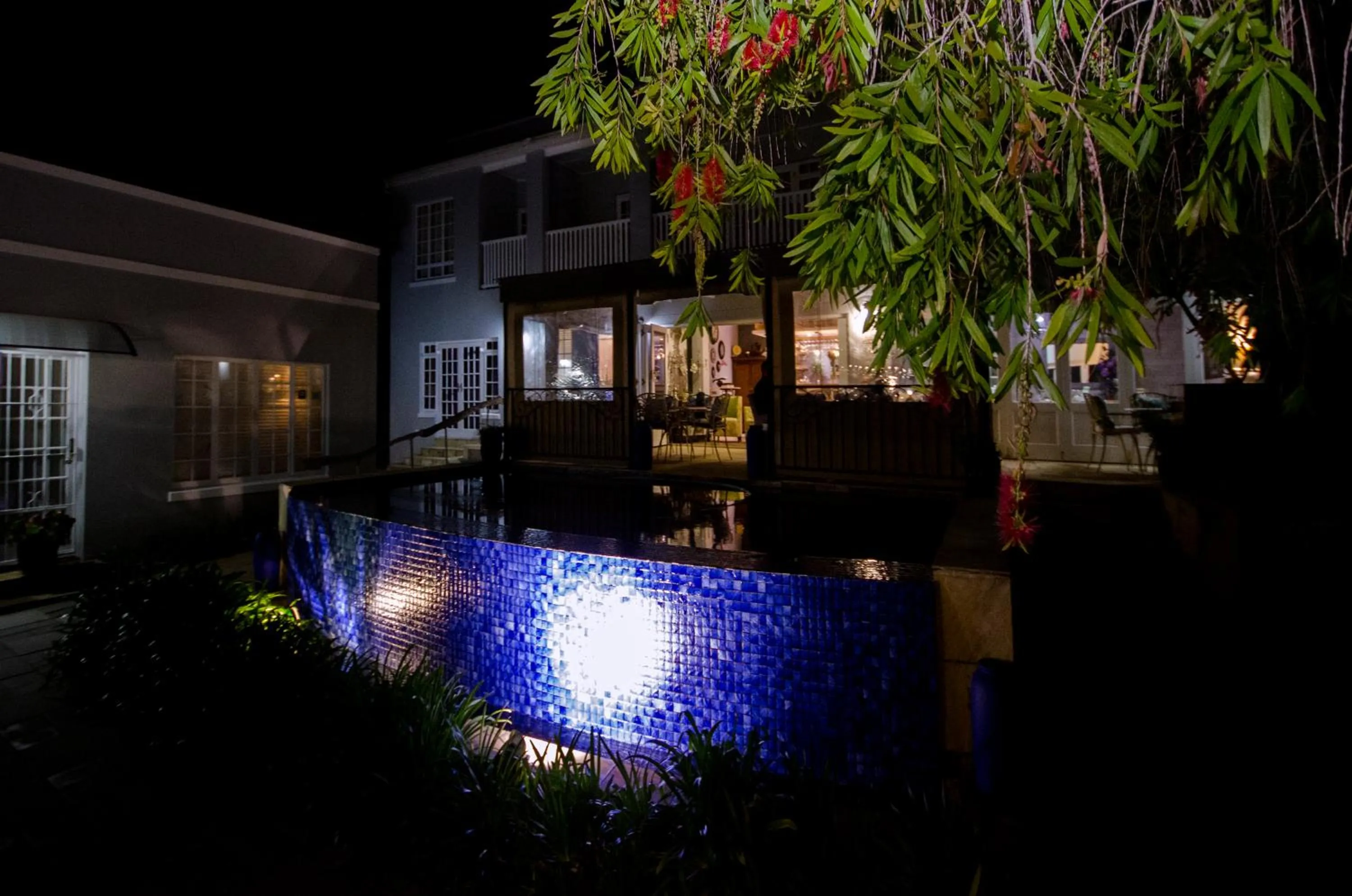 Property building in Lodge on Main Guest House and Conference Centre