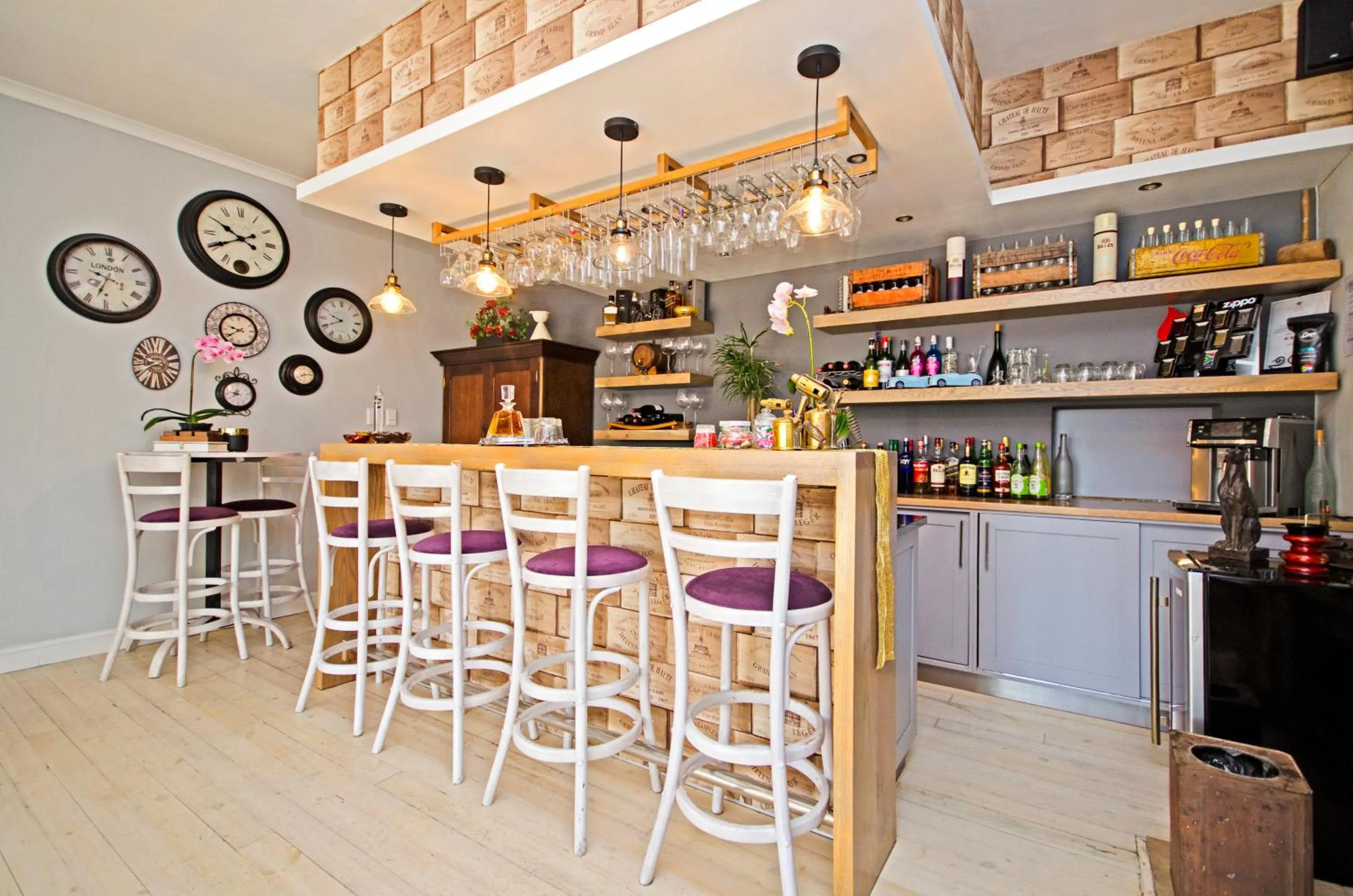 Lounge or bar in Lodge on Main Guest House and Conference Centre