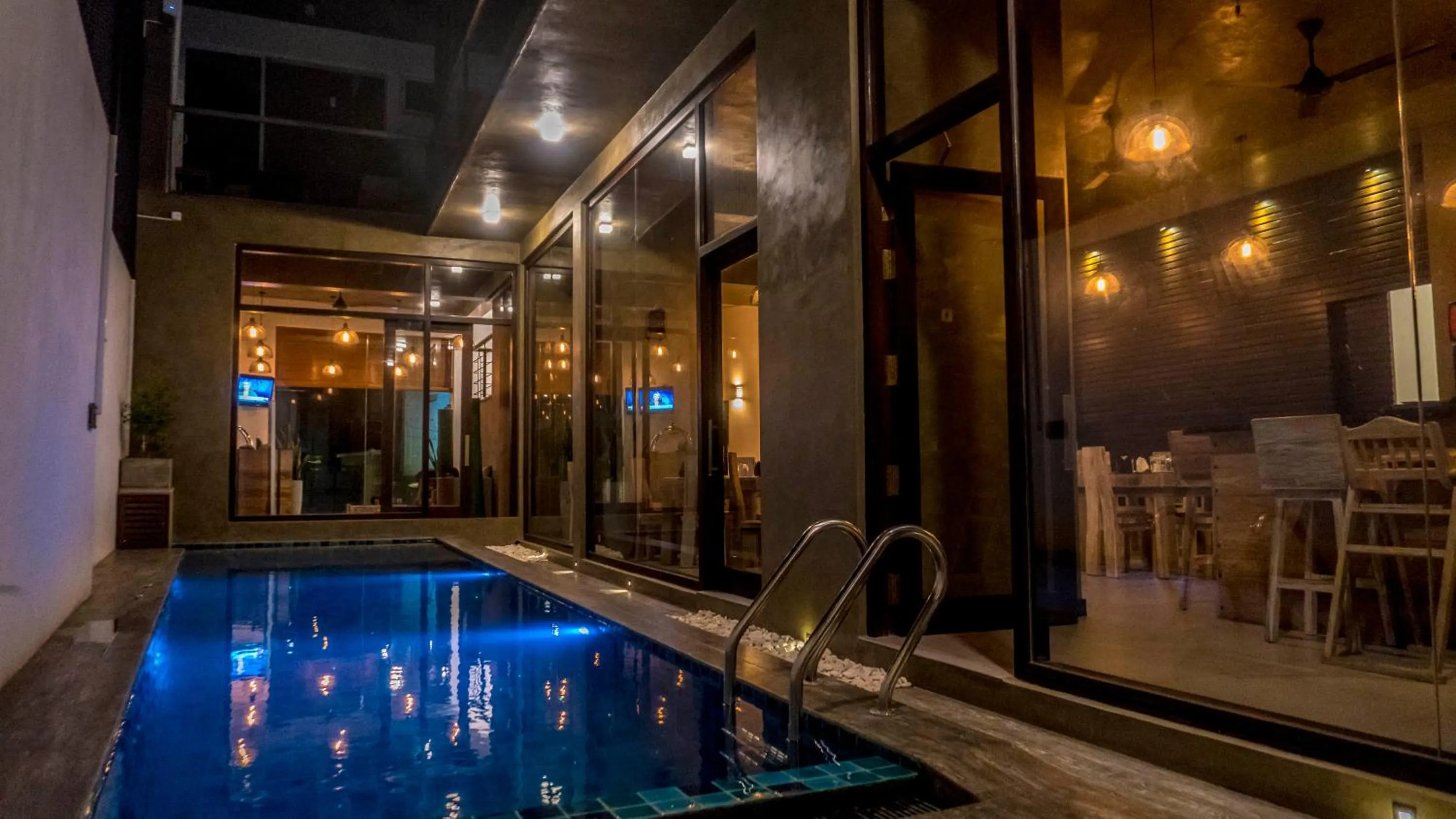 Hot Tub in Hotel Sico