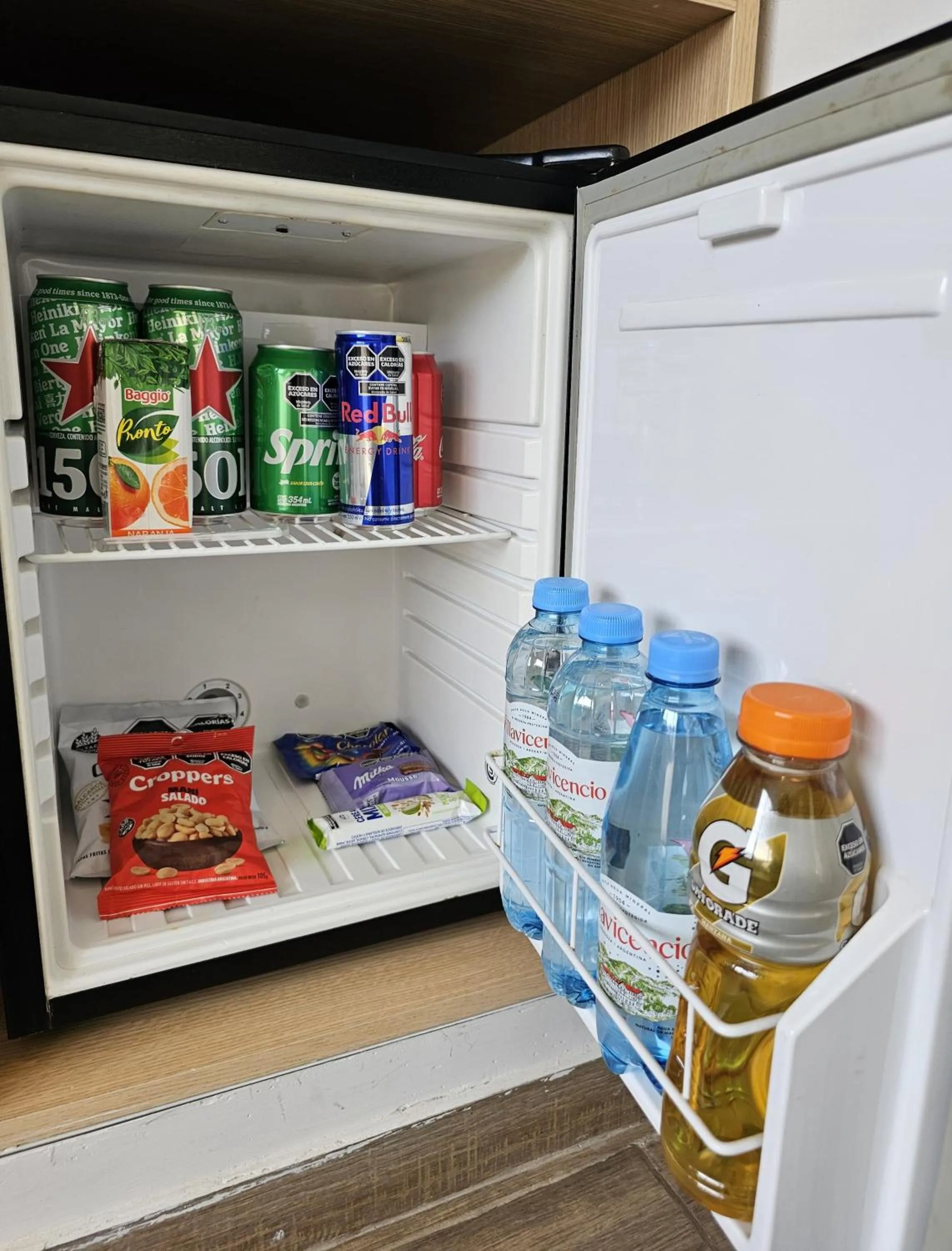 minibar in M383 Hotel Bariloche