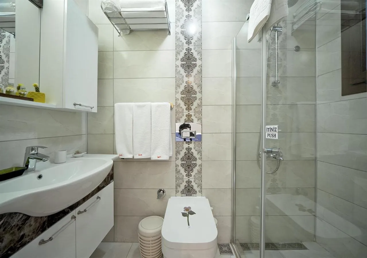 Bathroom in Ion Slow City Adult 12