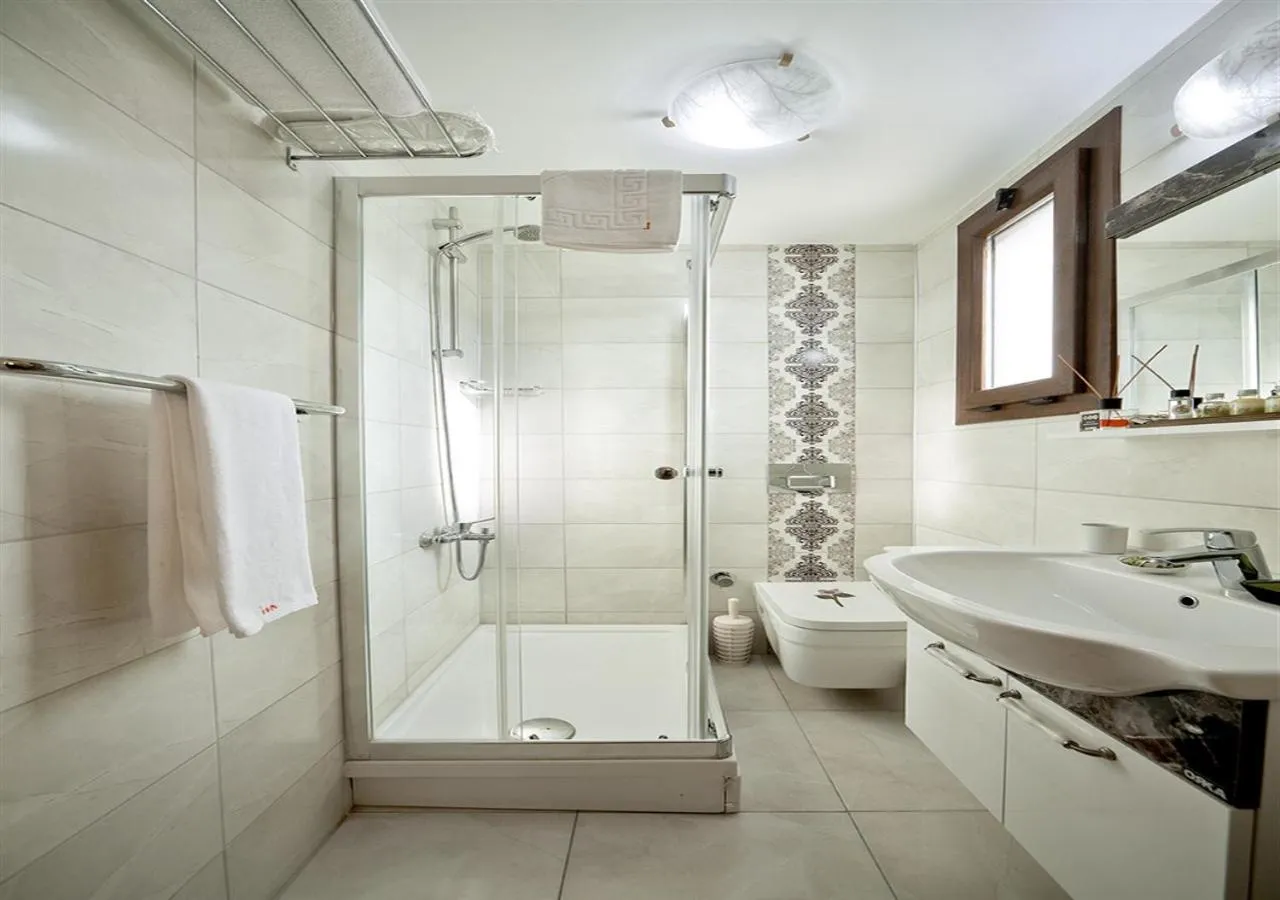 Bathroom in Ion Slow City Adult 12