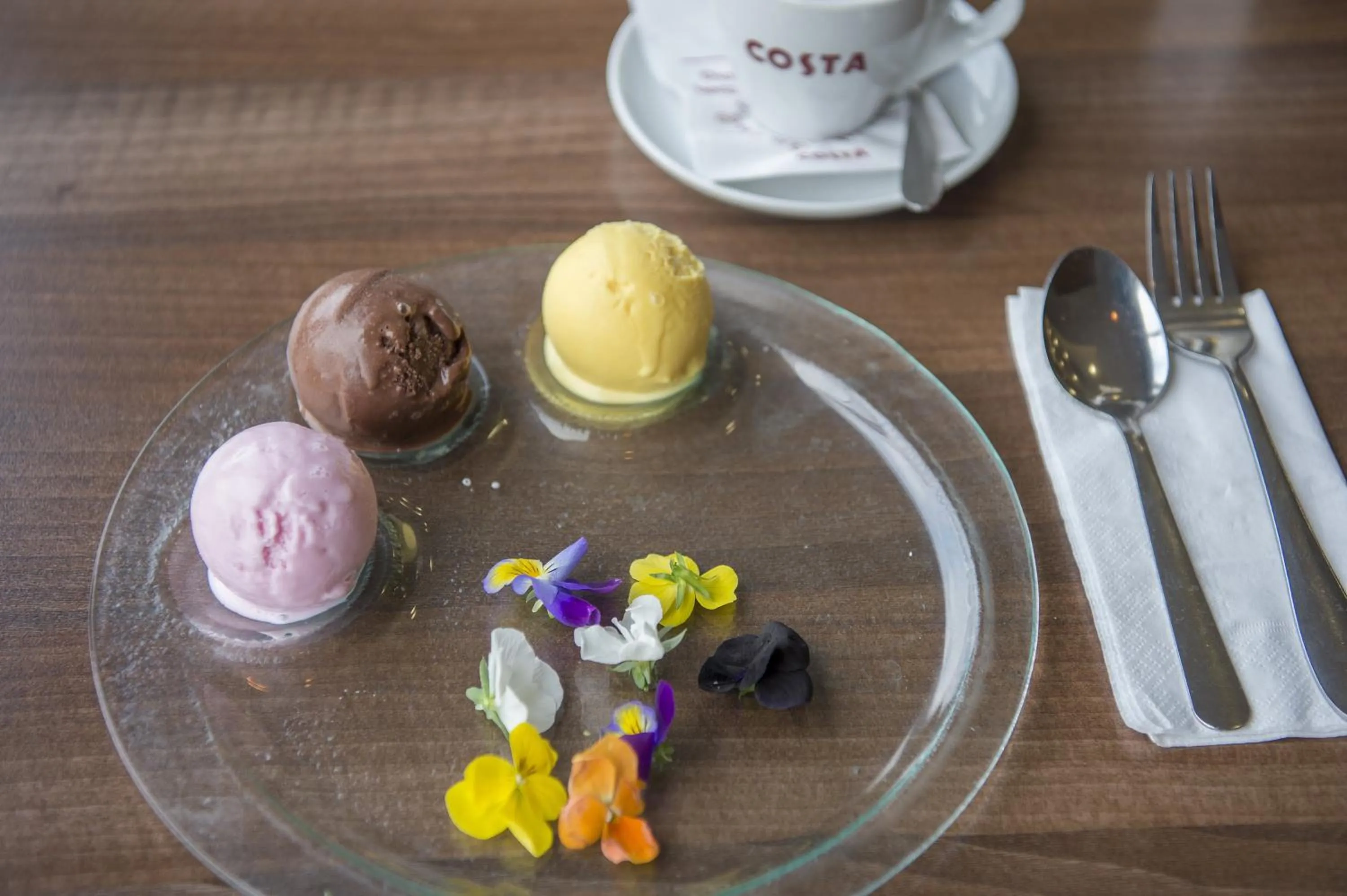 Restaurant/places to eat in Holiday Inn Express Sheffield City Centre by IHG