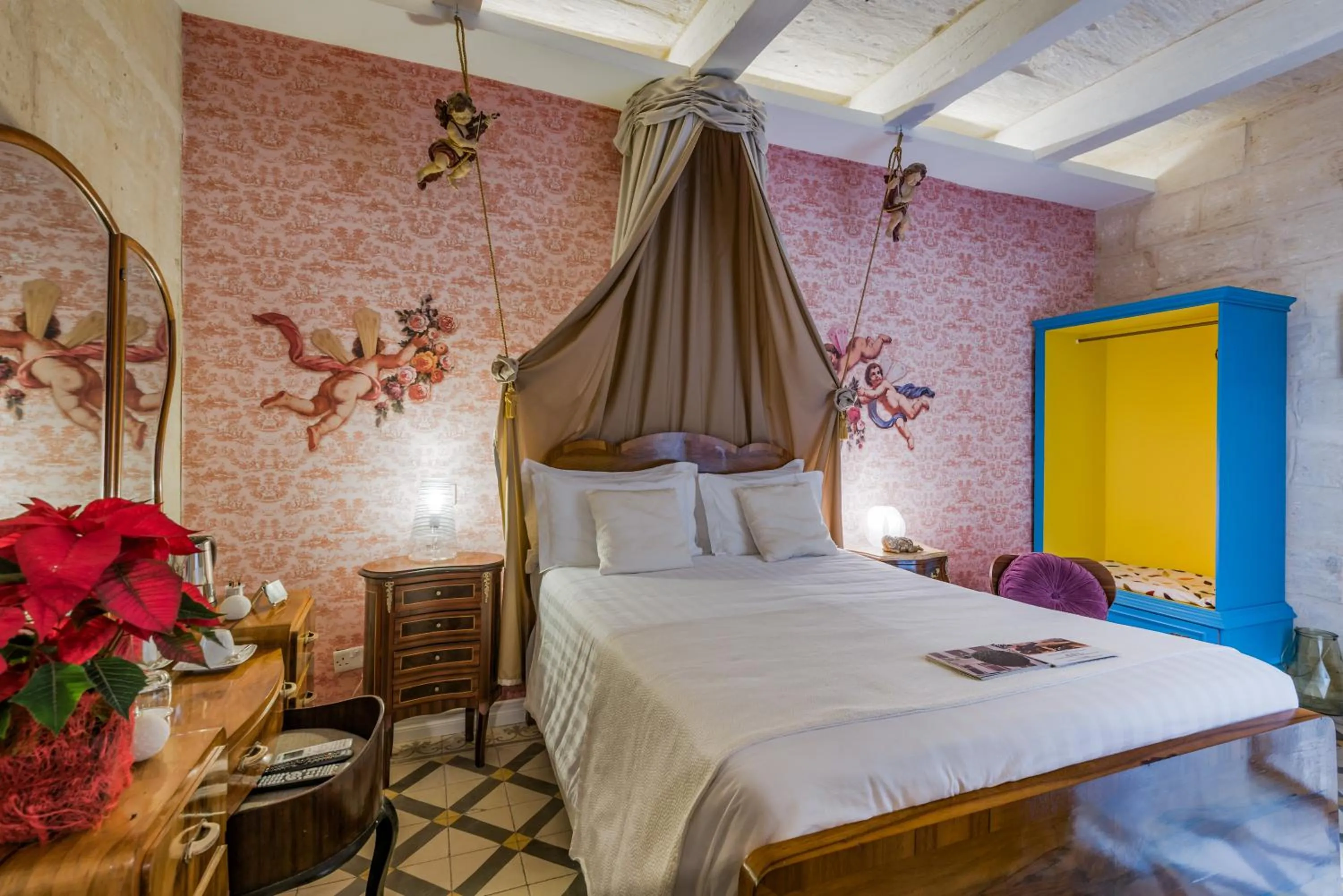 Bed in Valletta Lucente Guest House