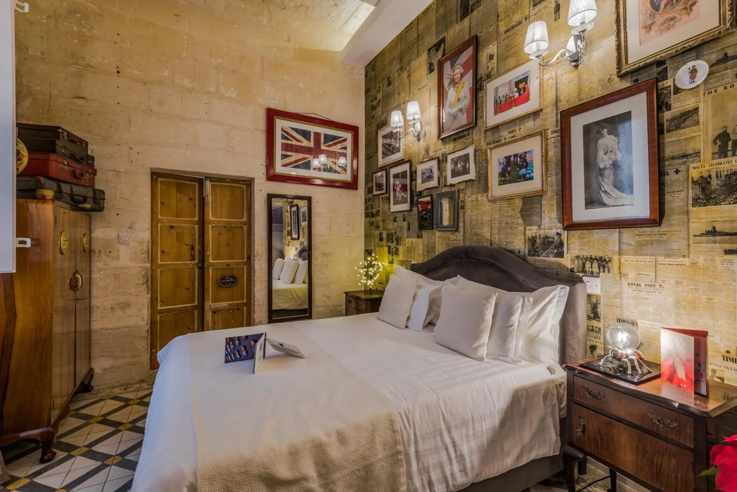 Double Room in Valletta Lucente Guest House Double Room in Valletta Lucente Guest House
