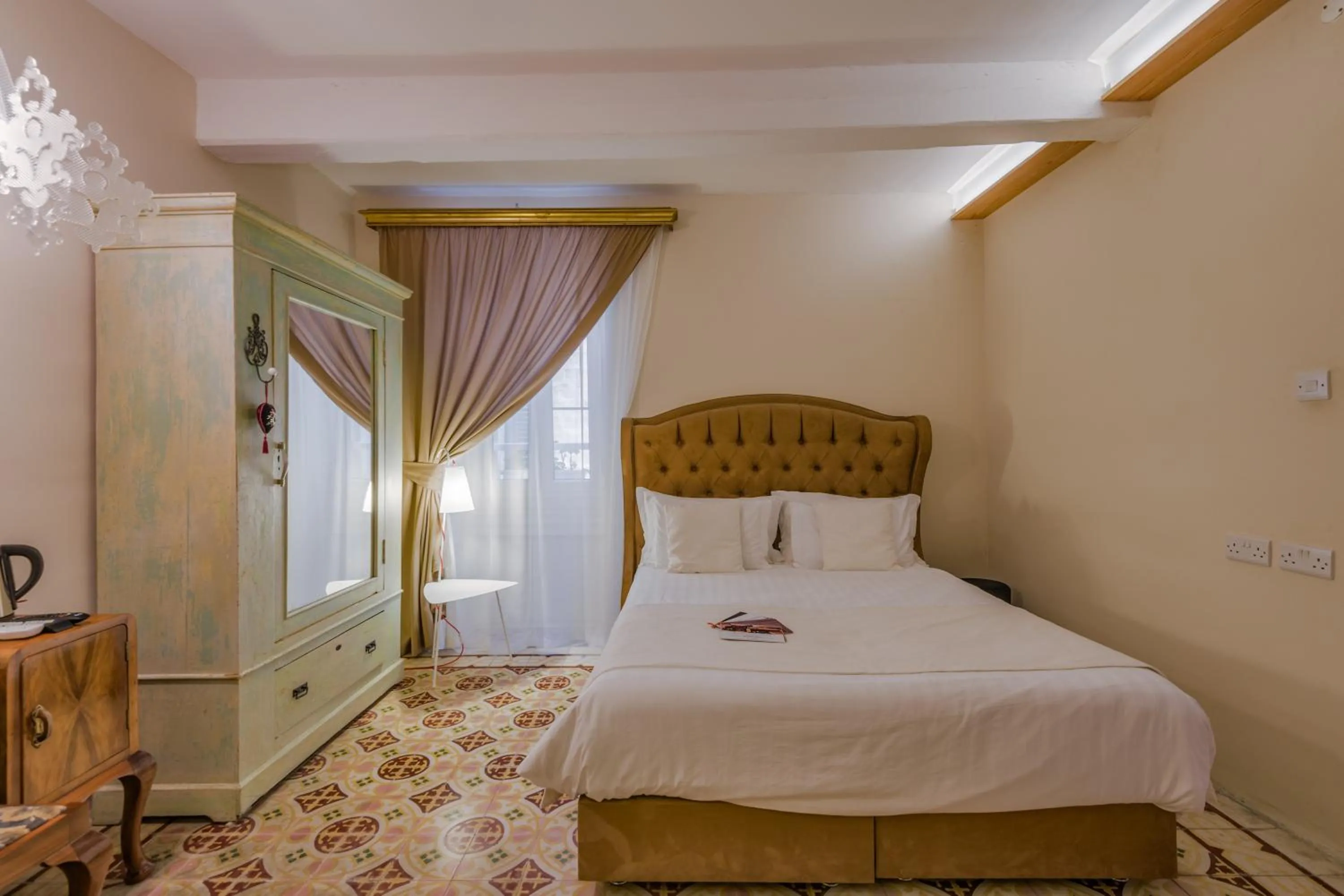 Bed in Valletta Lucente Guest House