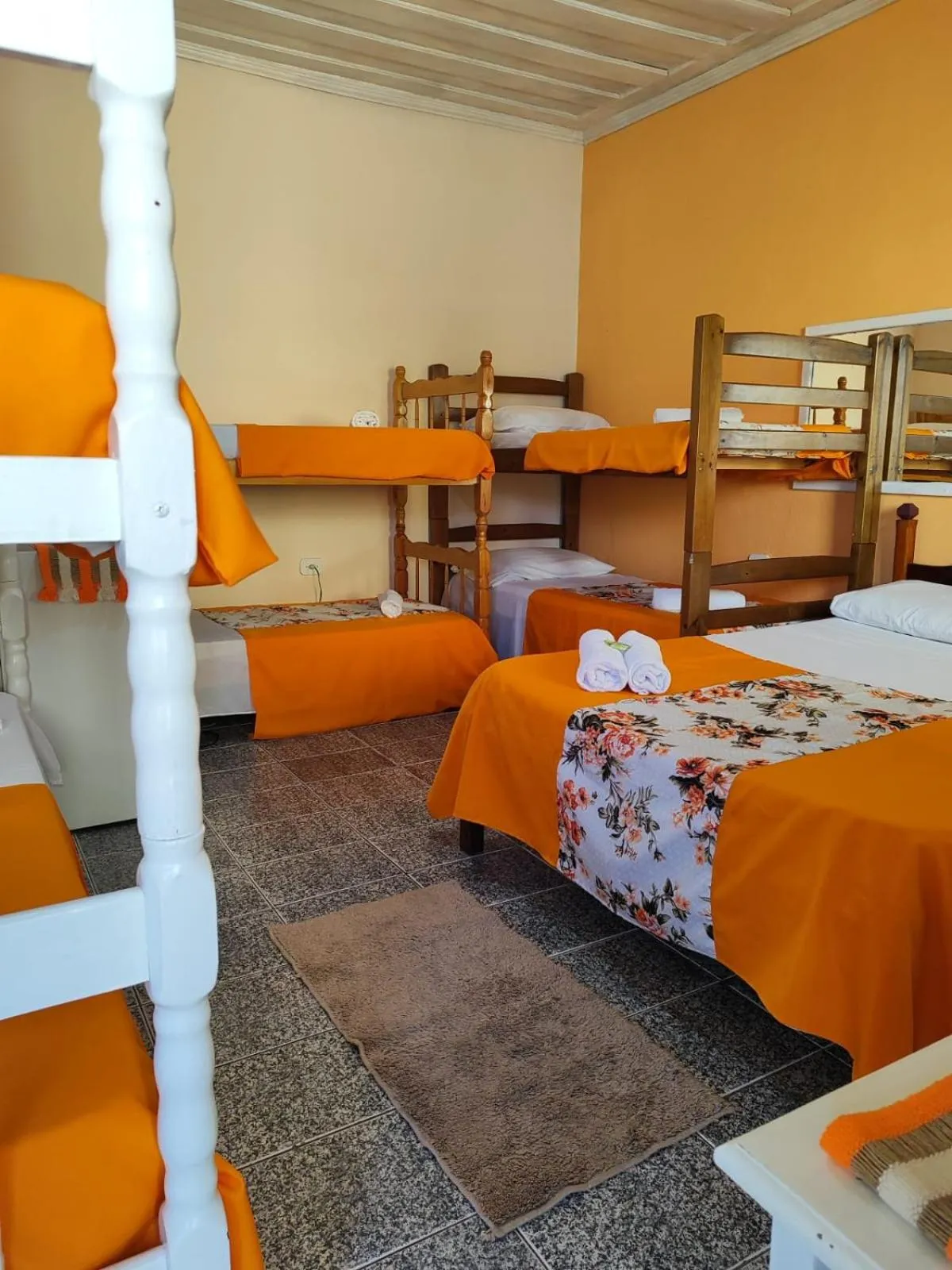 Property building, Bed in Pousada Florescer