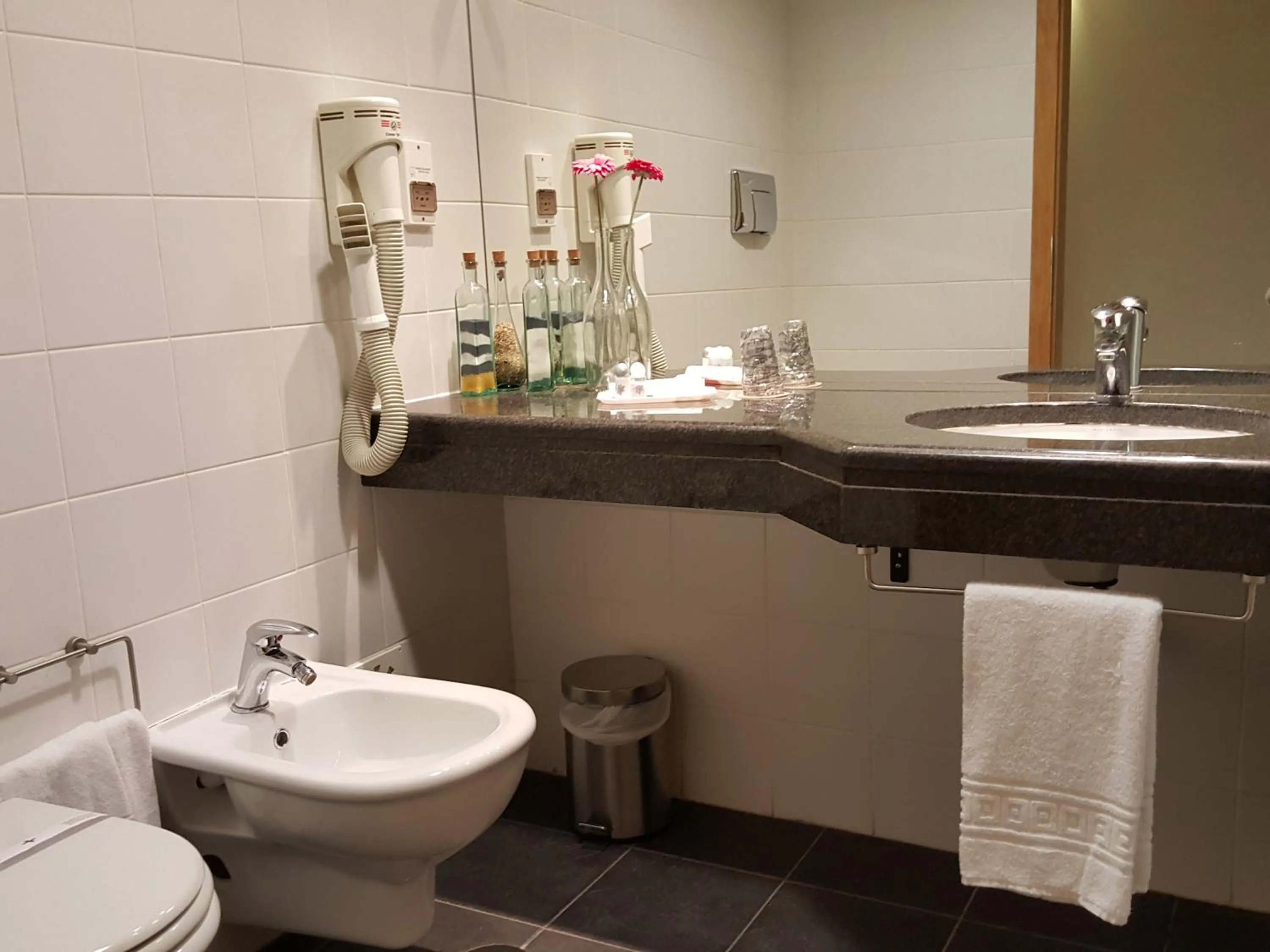 Toilet in Hotel Jose Alberto