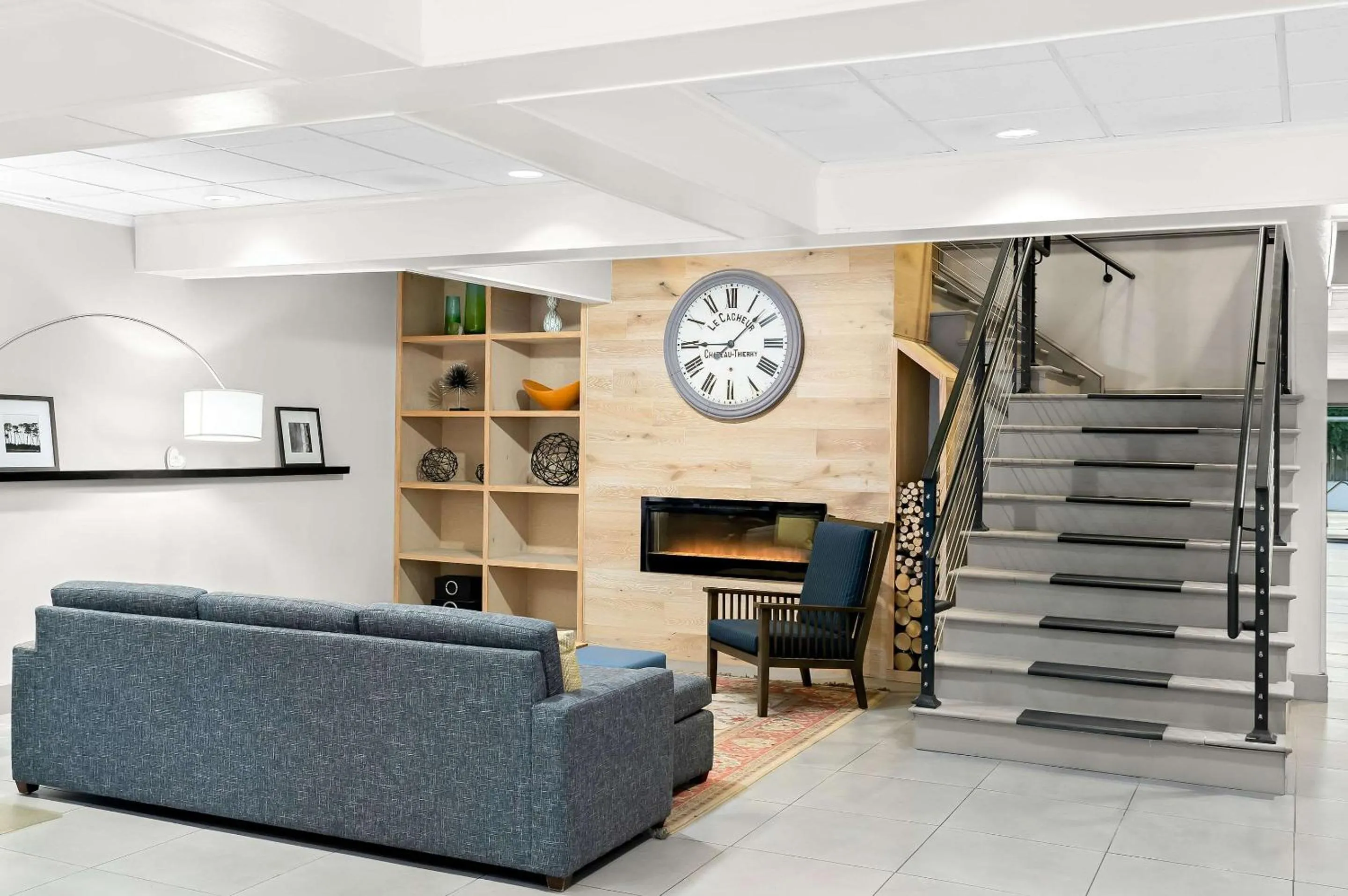 Lobby or reception in Country Inn & Suites by Radisson, Columbia Airport, SC