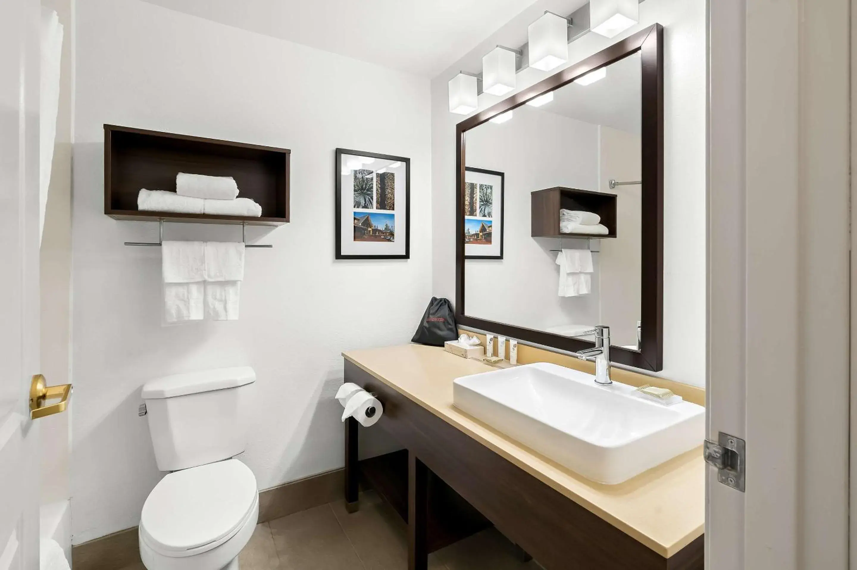 King Suite with Two King Beds - Non-smoking in Country Inn & Suites by Radisson, Columbia Airport, SC King Suite with Two King Beds - Non-smoking in Country Inn & Suites by Radisson, Columbia Airport, SC