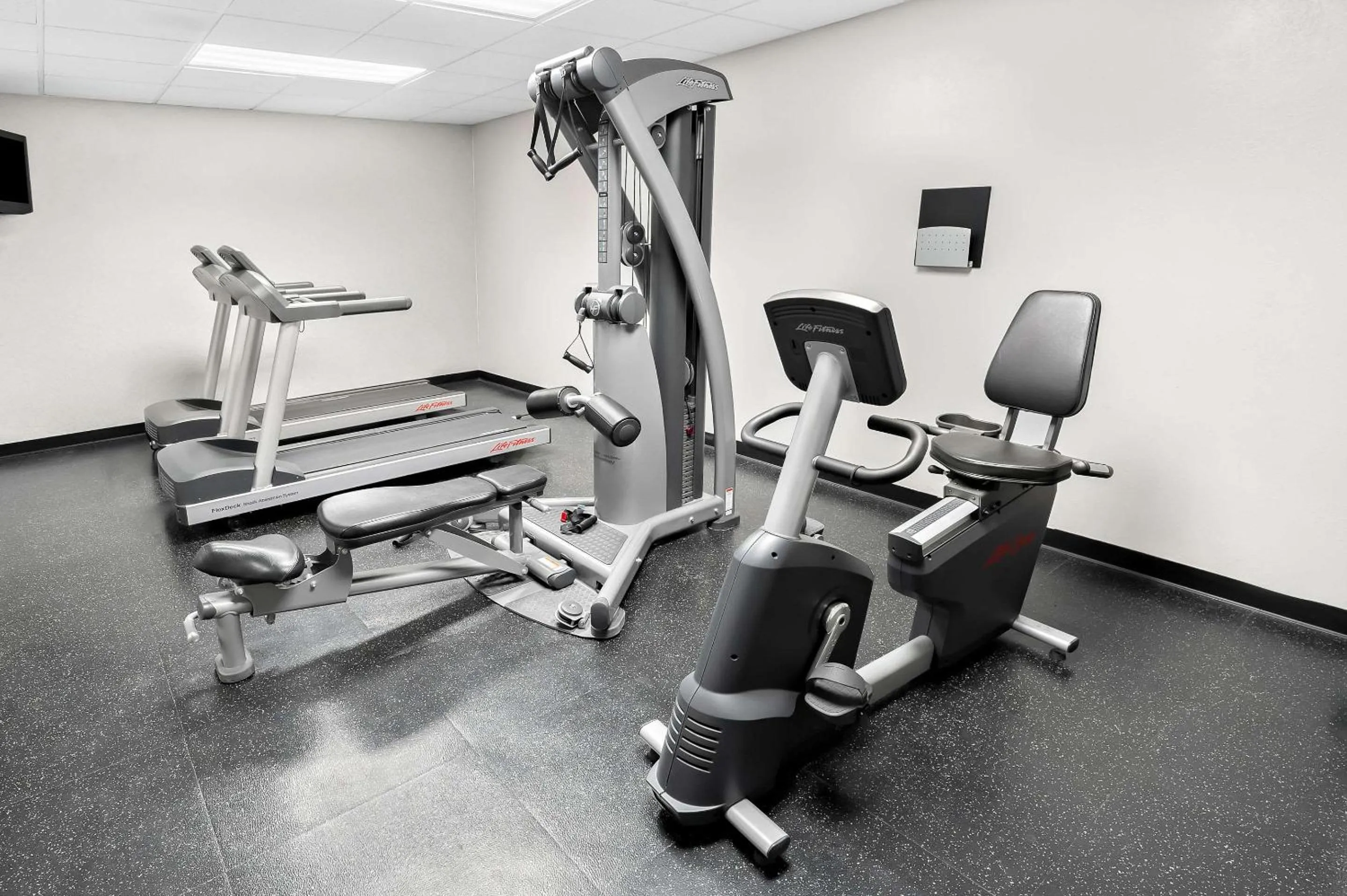 Fitness centre/facilities in Country Inn & Suites by Radisson, Columbia Airport, SC